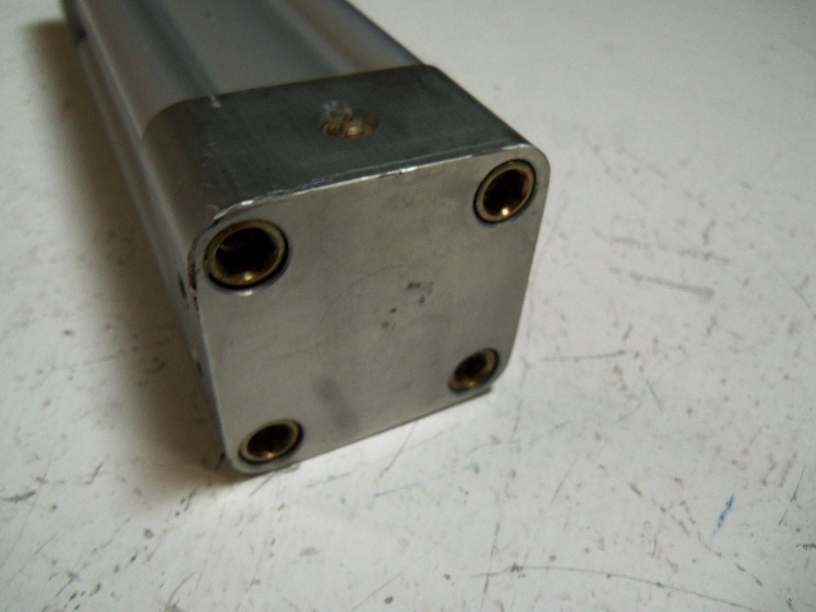 TASKMASTER TM-813000-03040 PNEUMATIC CYLINDER *USED*