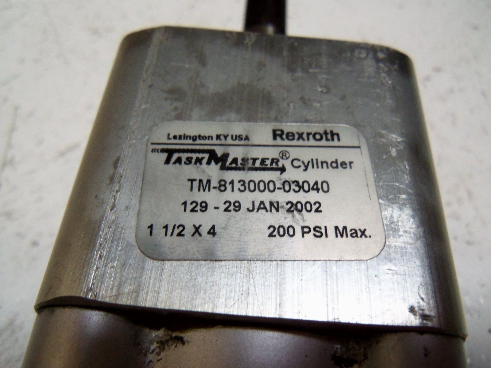 TASKMASTER TM-813000-03040 PNEUMATIC CYLINDER *USED*