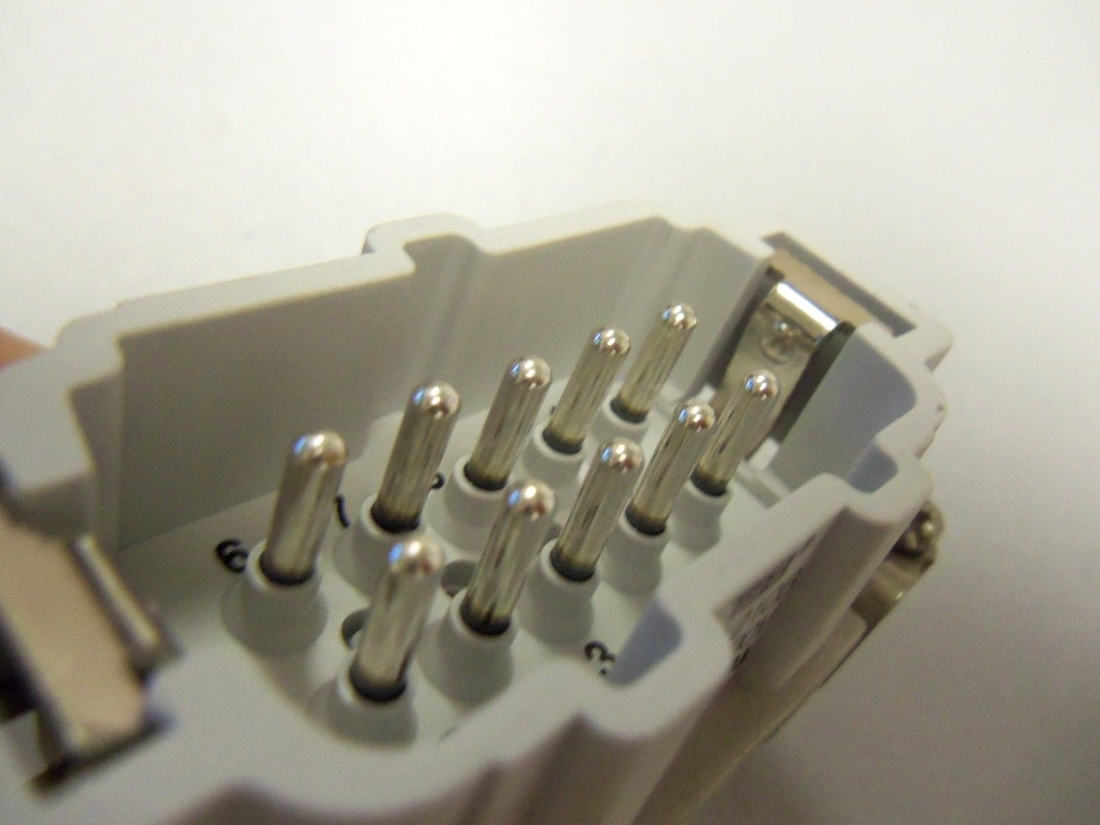 T&B MS 210B 16A 600V *NEW NO BOX*