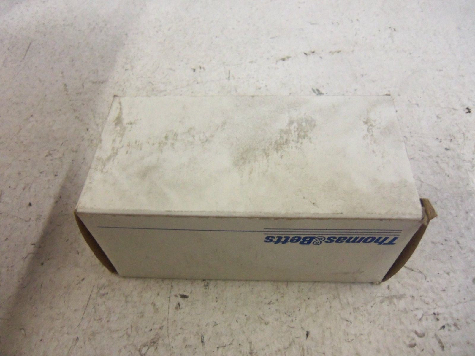 THOMAS & BETTS RUSSELLSTOLL 8003N RECEPTACLE *NEW IN BOX*
