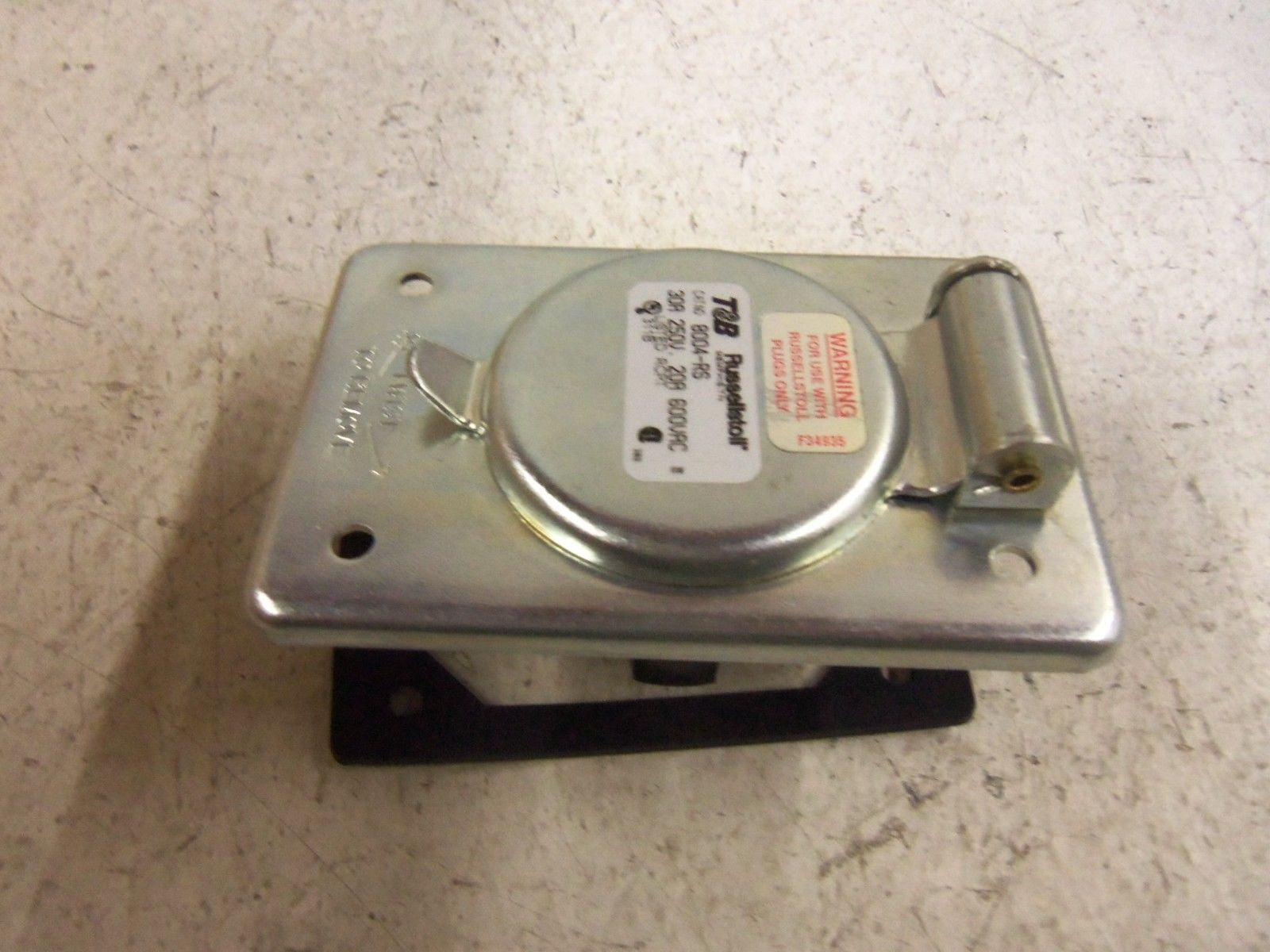 THOMAS & BETTS RUSSELLSTOLL EVER-LOK 8004-RS RECEPTACLE *NEW IN BOX*