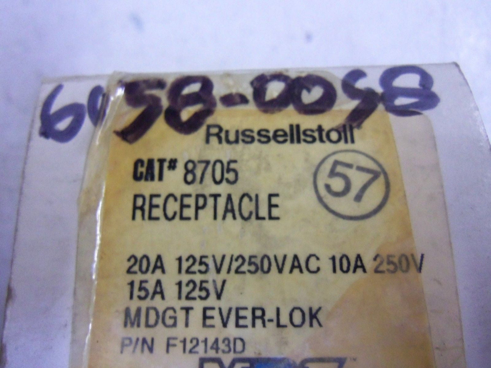 THOMAS & BETTS RUSSELLSTOLL MDGT EVER-LOK 8705 RECEPTACLE *NEW IN BOX*