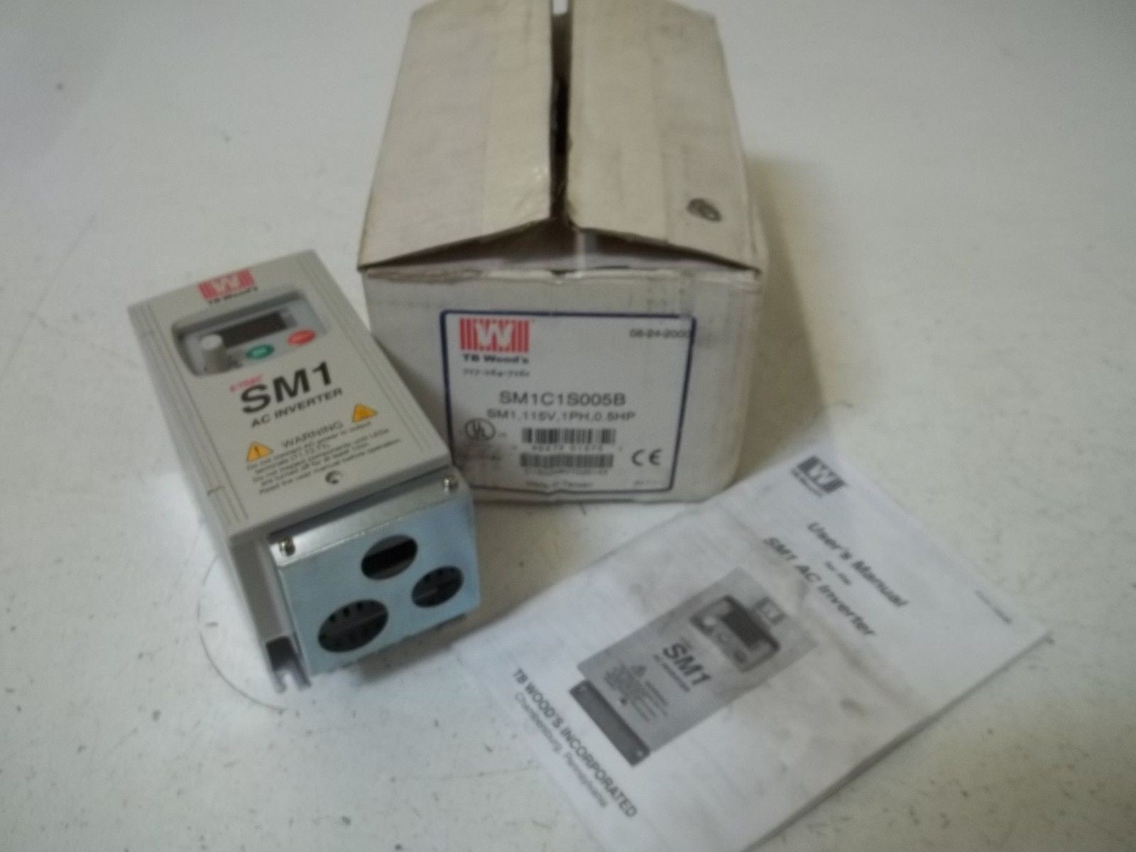 TBWOODS SM1C1S005B AC INVERTER *NEW IN BOX*