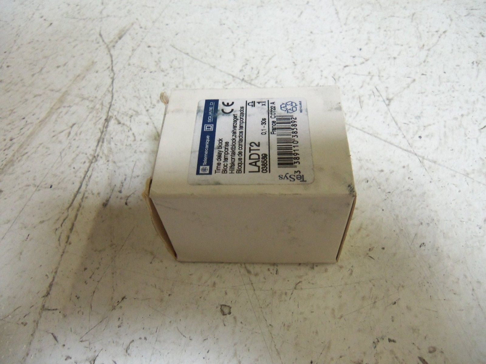TELEMECANIQUE LADT2 CONTACTOR TIME DELAY *NEW IN BOX*