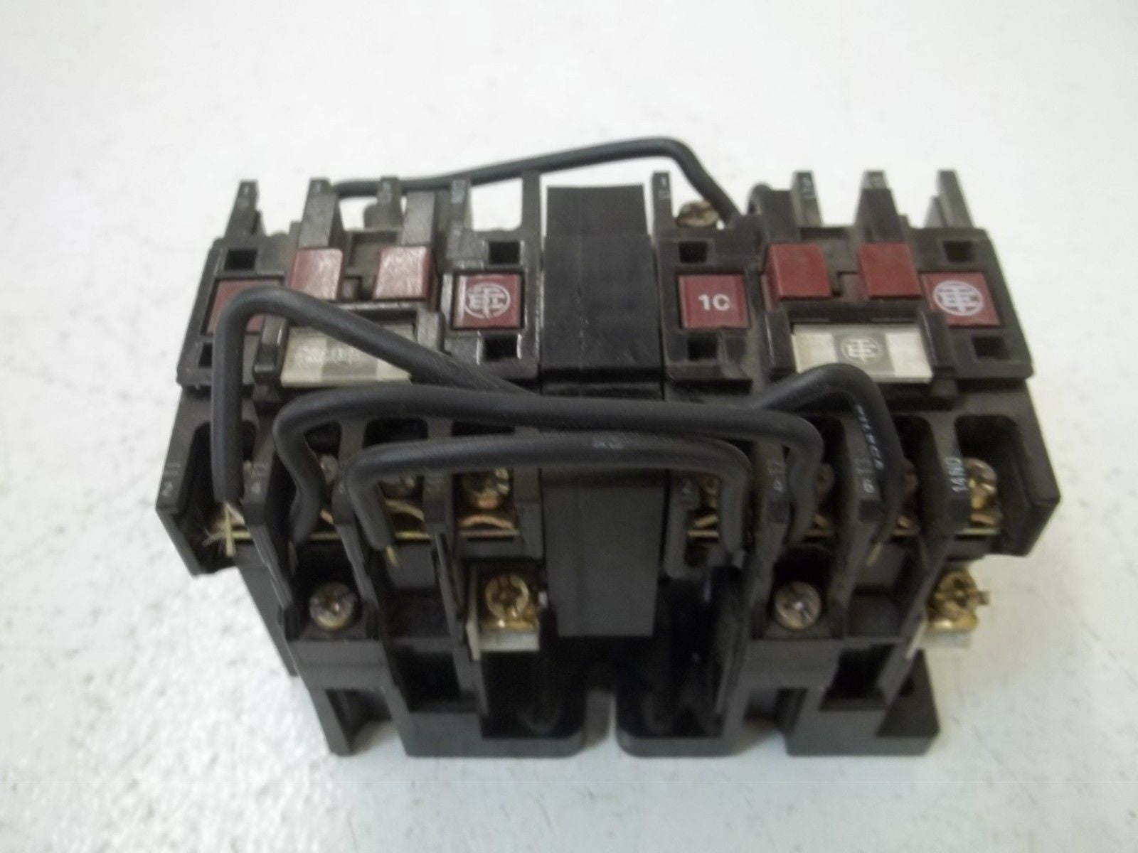 TELEMECANIQUE LC2D123S001 24V *USED*