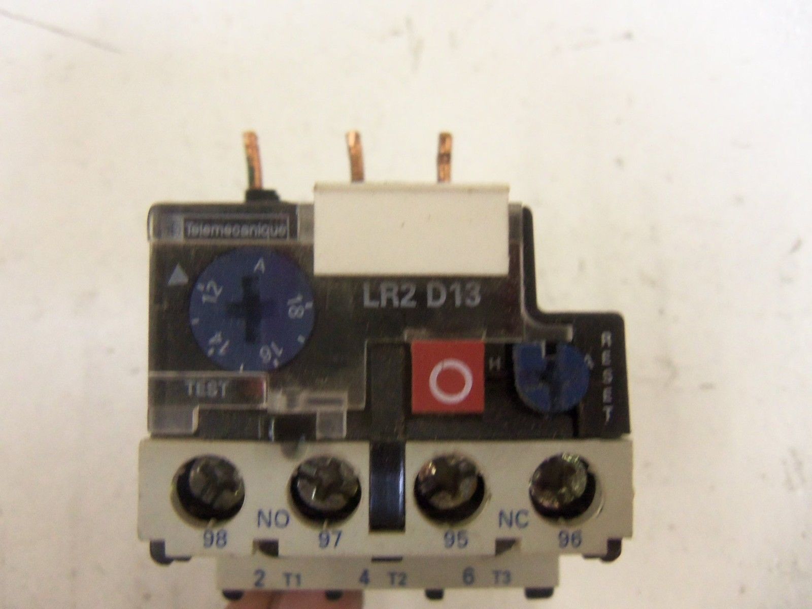 TELEMECANIQUE LR2D1321 OVERLOAD RELAY 12-18A *USED*