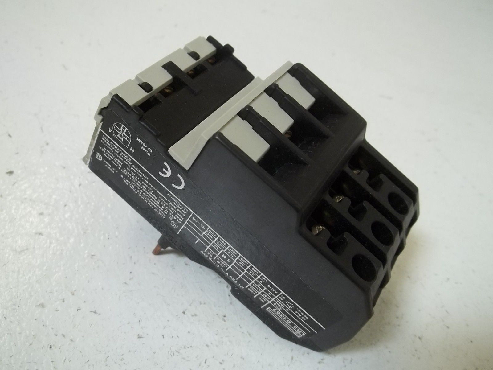 TELEMECANIQUE LR3 D1307 THERMAL OVERLOAD *NEW IN BOX*
