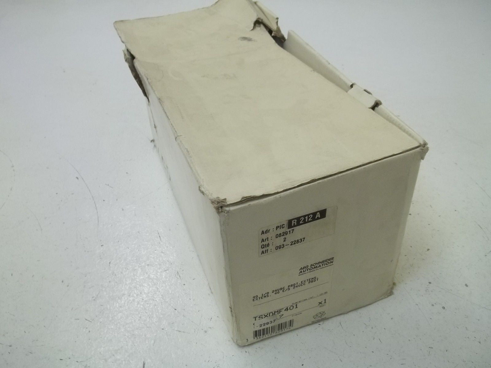 TELEMECANIQUE TSXDMF401 EXPANDER MODULE 40 CHANNEL I/O *NEW IN BOX*