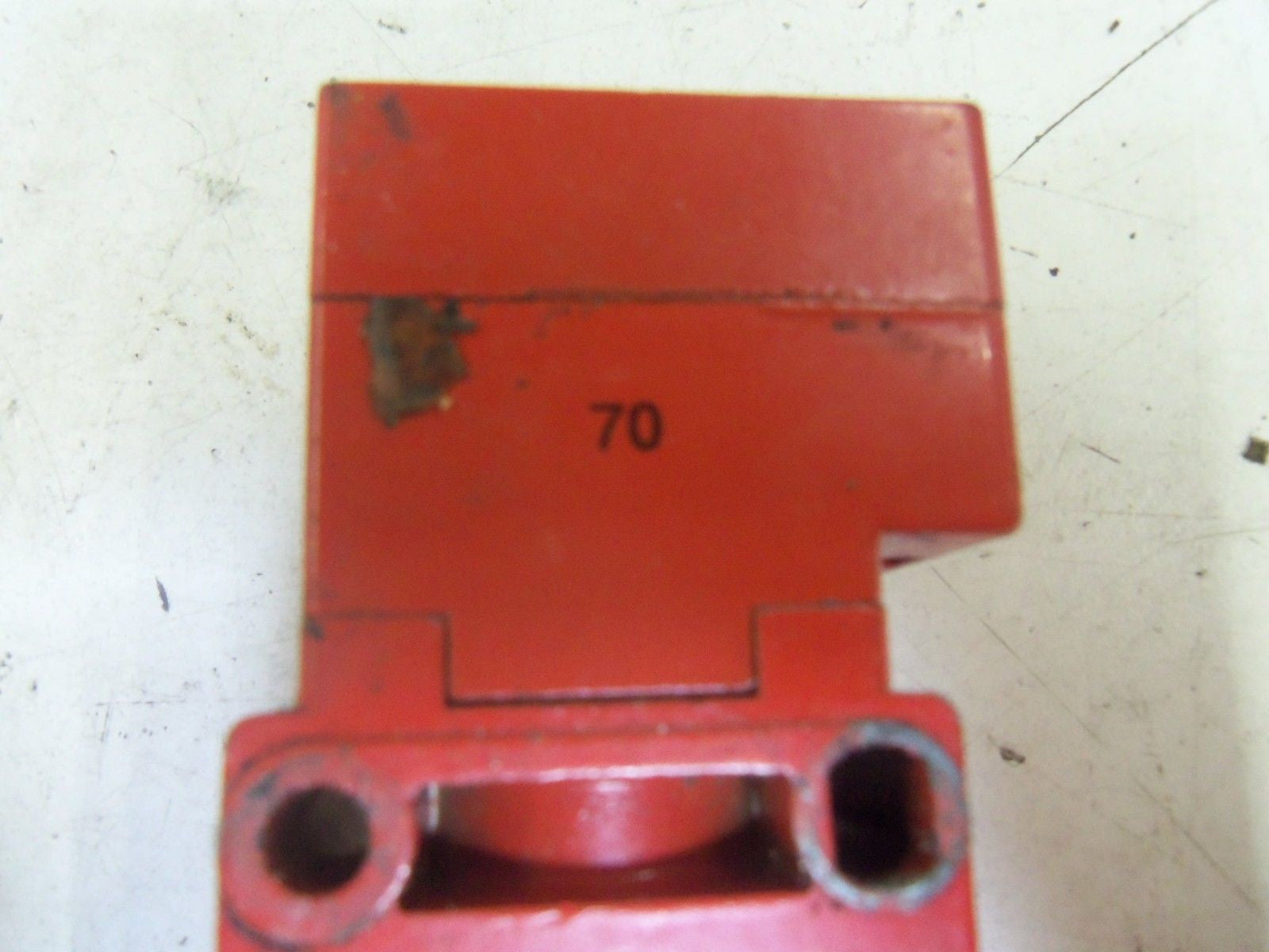 TELEMECANIQUE XCK-J7970H7 *USED*