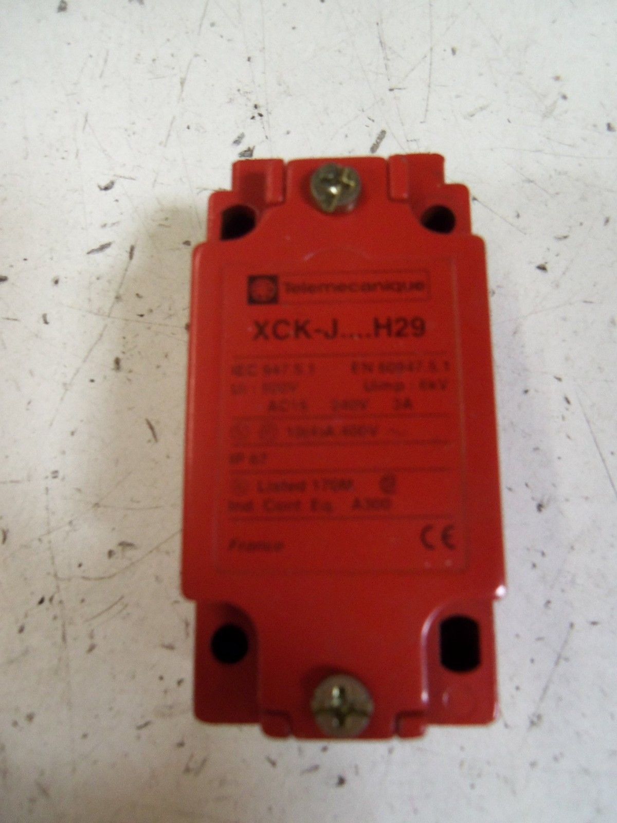 TELEMECANIQUE XCK-J59-H29 *NEW NO BOX*
