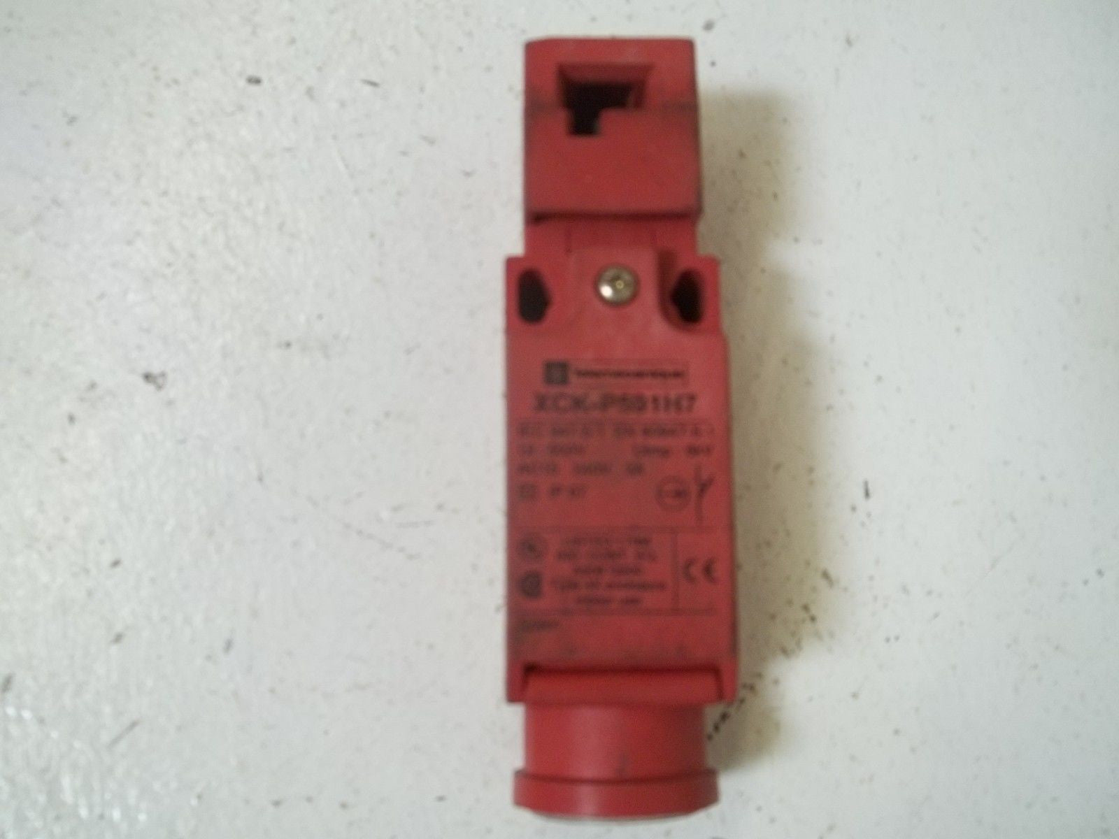 TELEMECANIQUE XCK-P591H7 SAFETY INTERLOCK SWITCH *USED*
