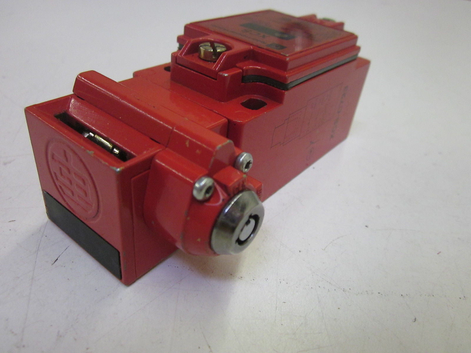 TELEMECANIQUE XCS-C723 *USED*