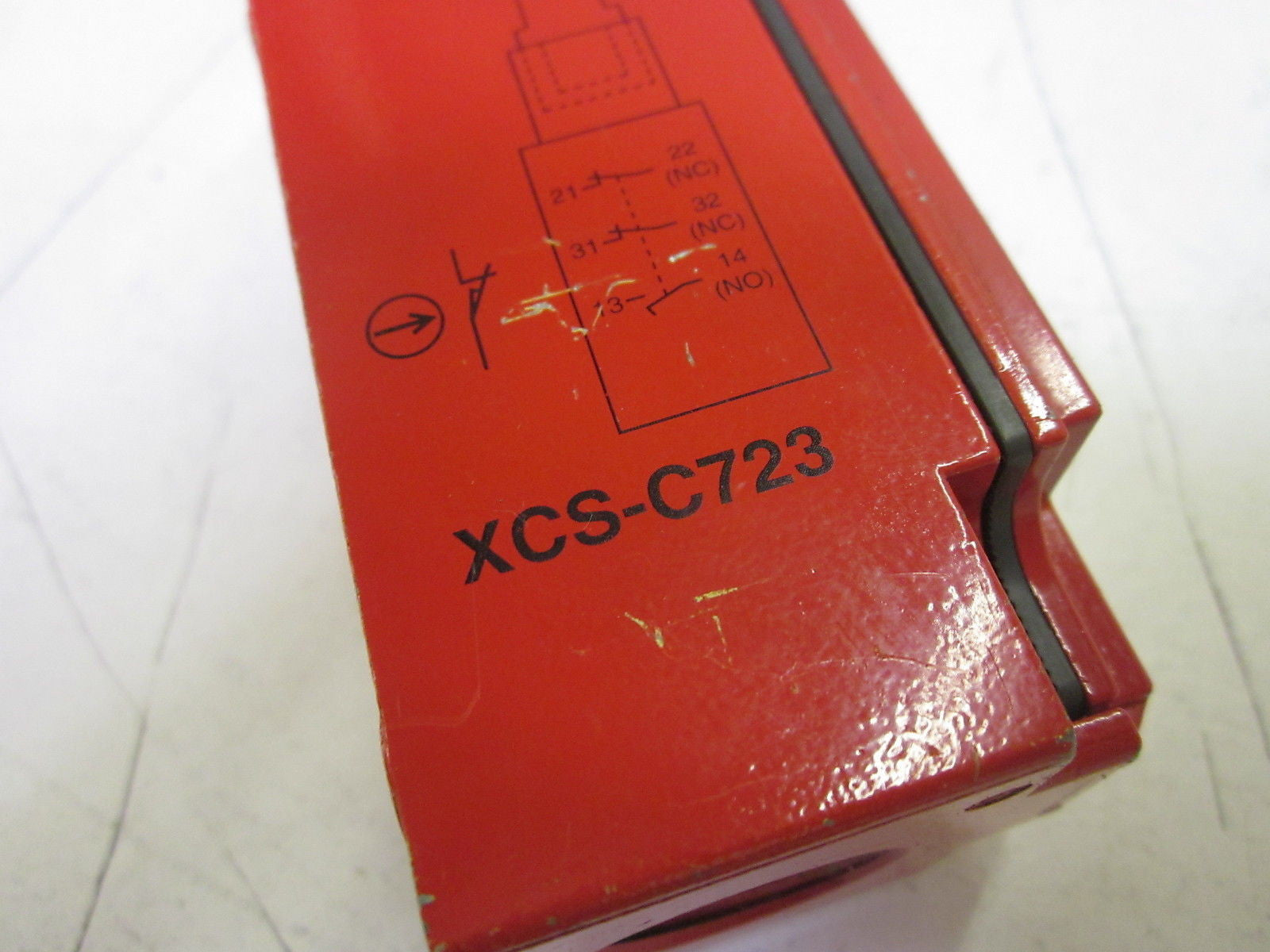 TELEMECANIQUE XCS-C723 *USED*