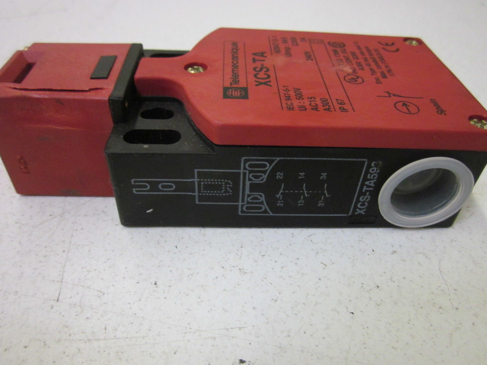 TELEMECANIQUE XCS-TA *USED*