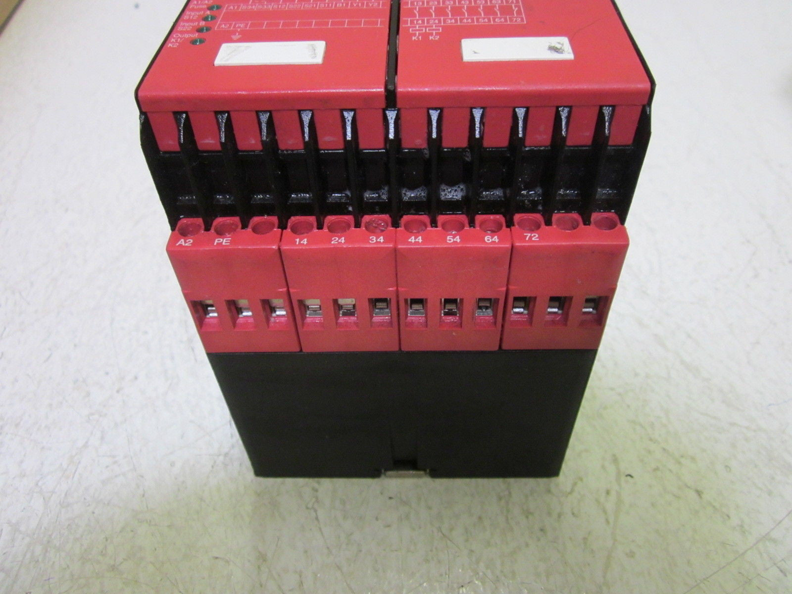 TELEMECANIQUE XPS-AP3440 SAFETY RELAY 115VAC *USED*