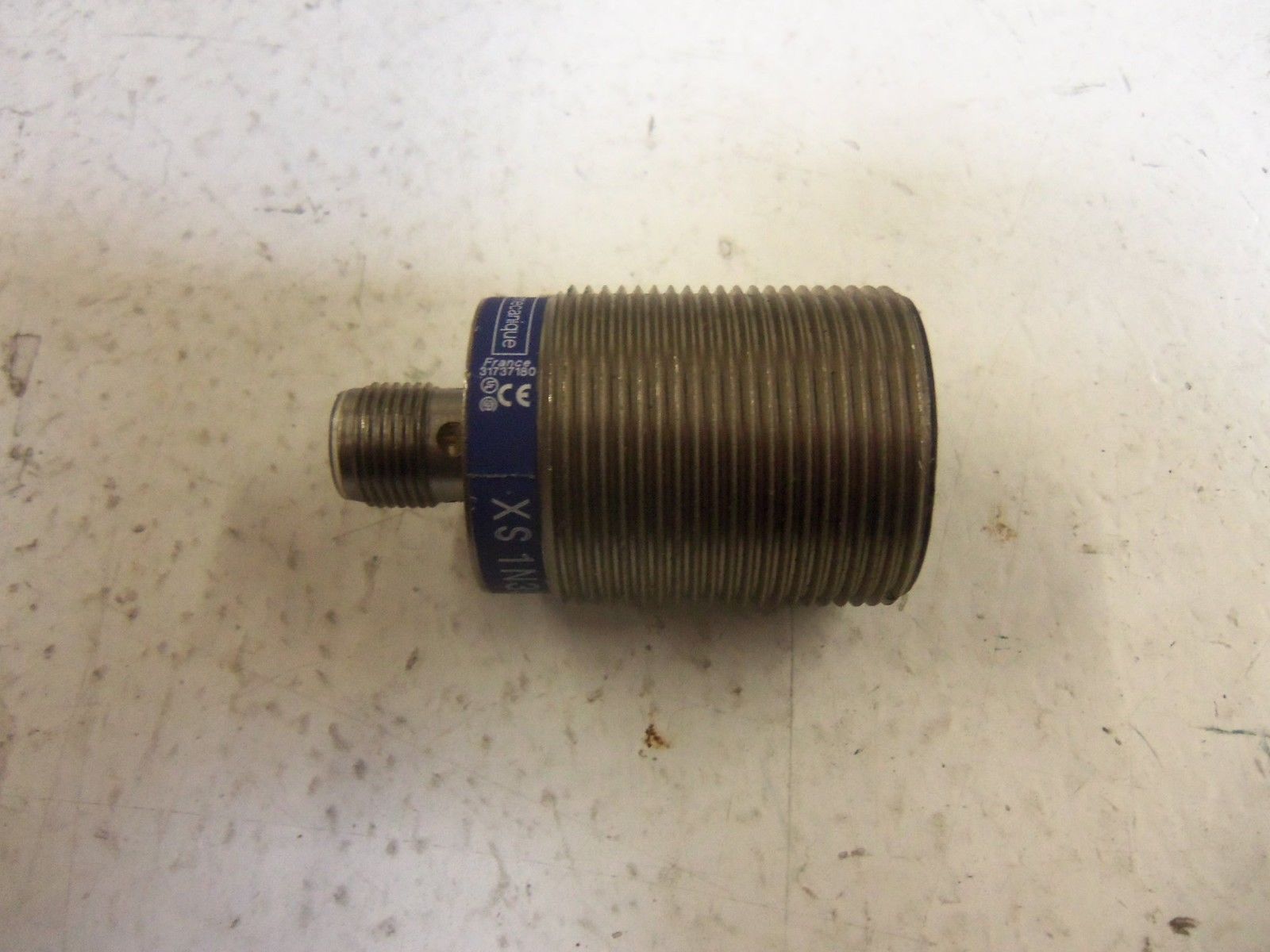 TELEMECANIQUE XS1-N30PA340D *USED*