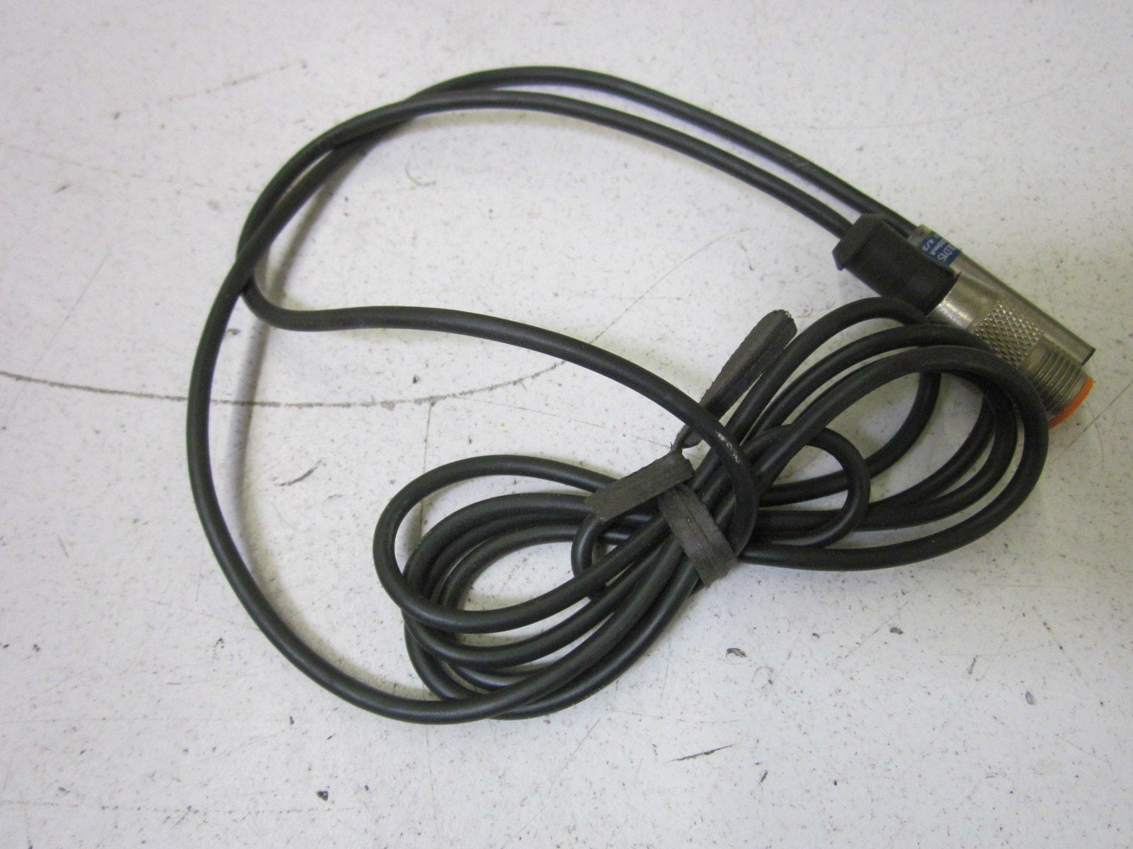 TELEMECANIQUE XS1L06PA340LD15 INDUCTIVE PROXIMITY SWITCH *USED*