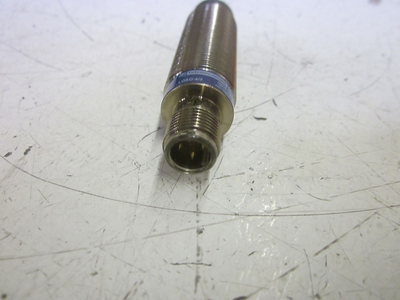 TELEMECANIQUE XS2M18PA370D PROXIMITY SWITCH *USED*