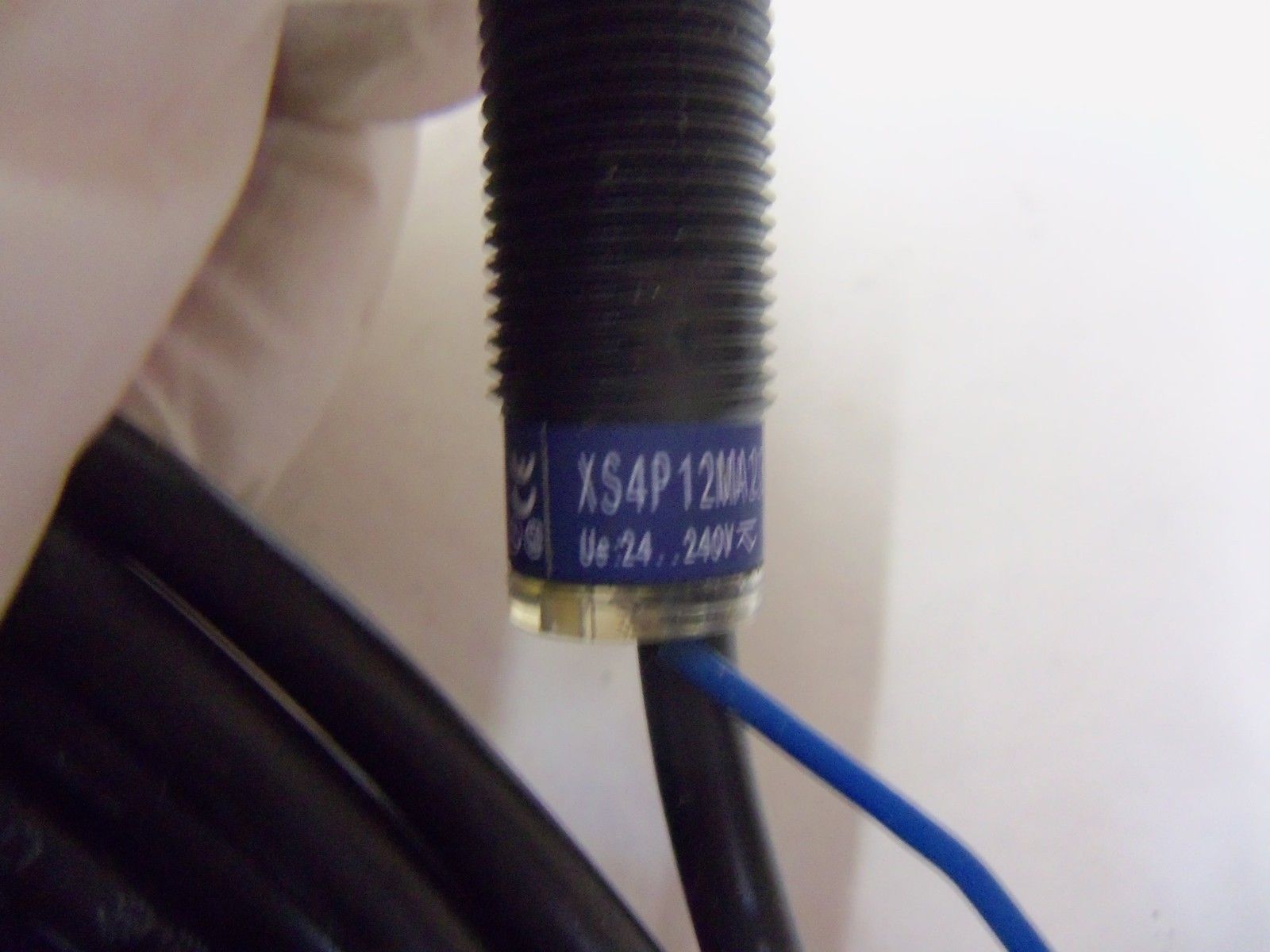 TELEMECANIQUE XS4P12M1230 *USED*