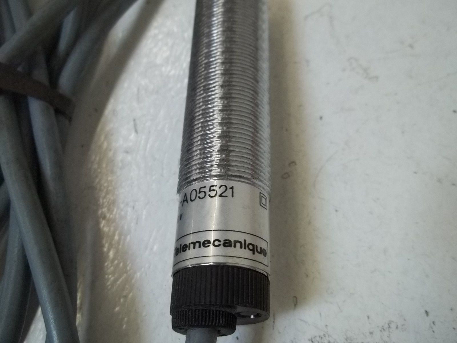 TELEMECANIQUE XSA-A05521 PROXIMITY SENSOR *USED*