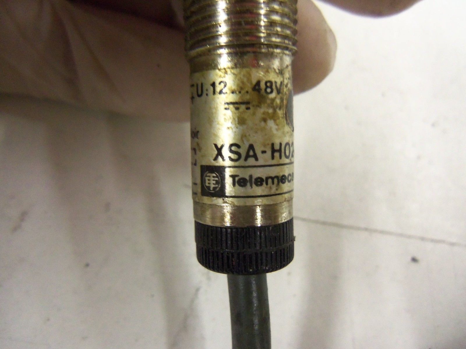 TELEMECANIQUE XSA-H02713 *USED*