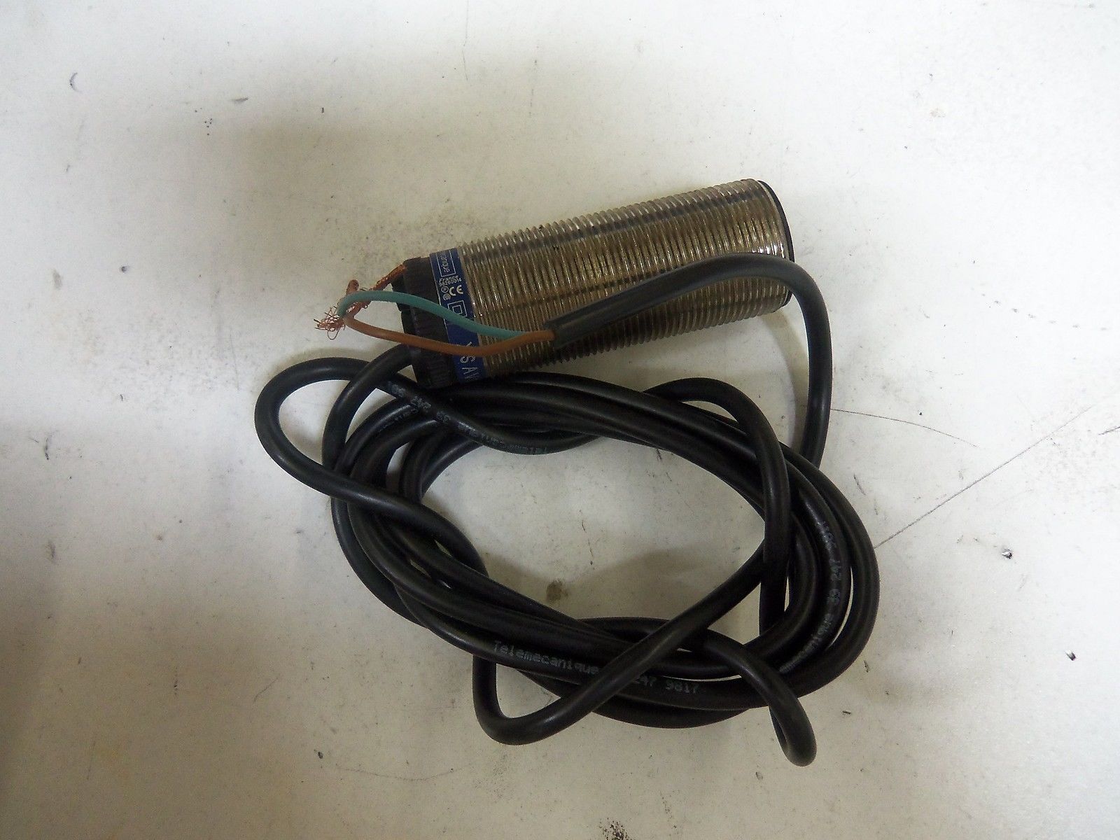 TELEMECANIQUE XSAV11151 *USED*