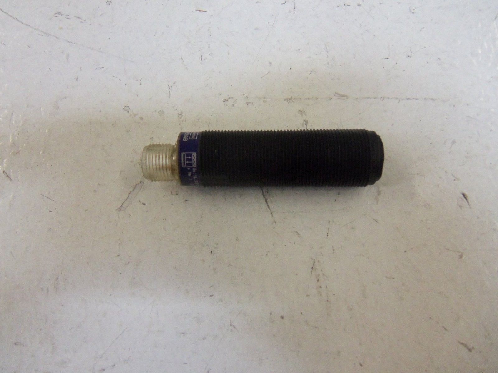 TELEMECANIQUE XU1-P18PD9AB *USED*