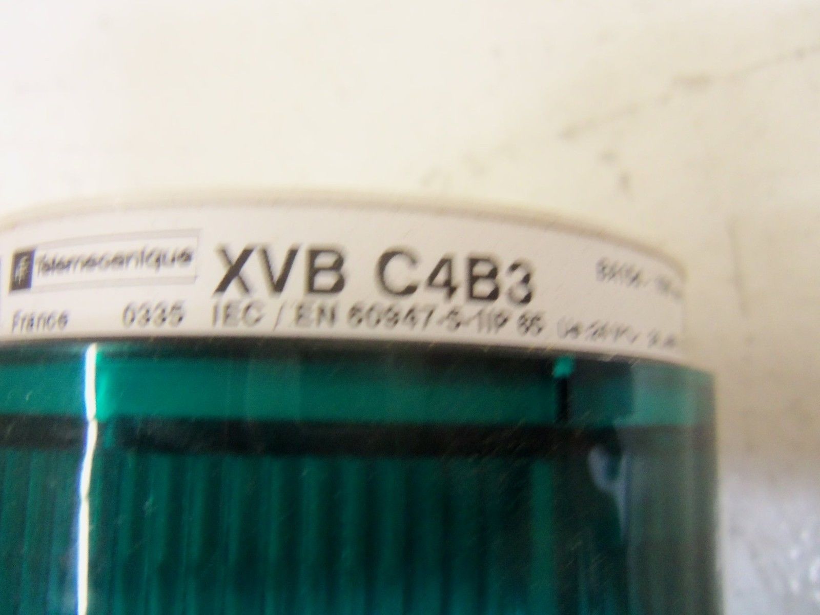 TELEMECANIQUE XVBC4B3 *USED*