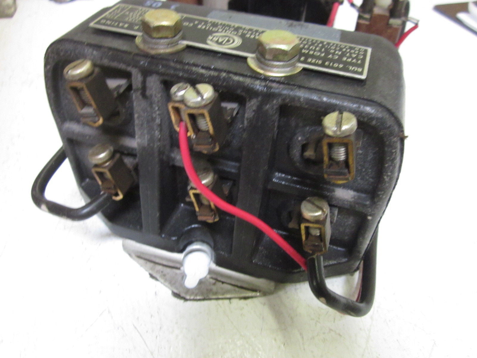 THE CLARK CONTROLLER CO. 13U32 SIZE 2 600V *USED*