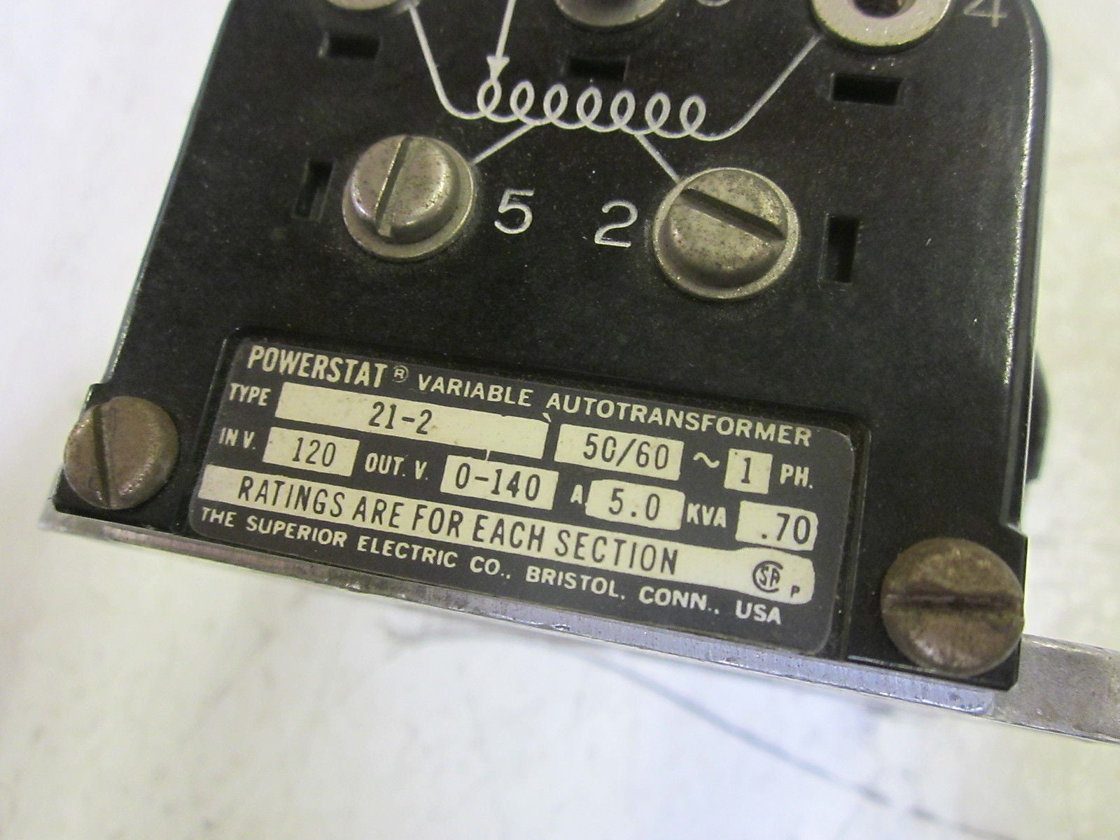 THE SUPERIOR ELECTRIC 21-2 VARIABLE AUTOTRANSFORMER 120V (AS IS) *USED*