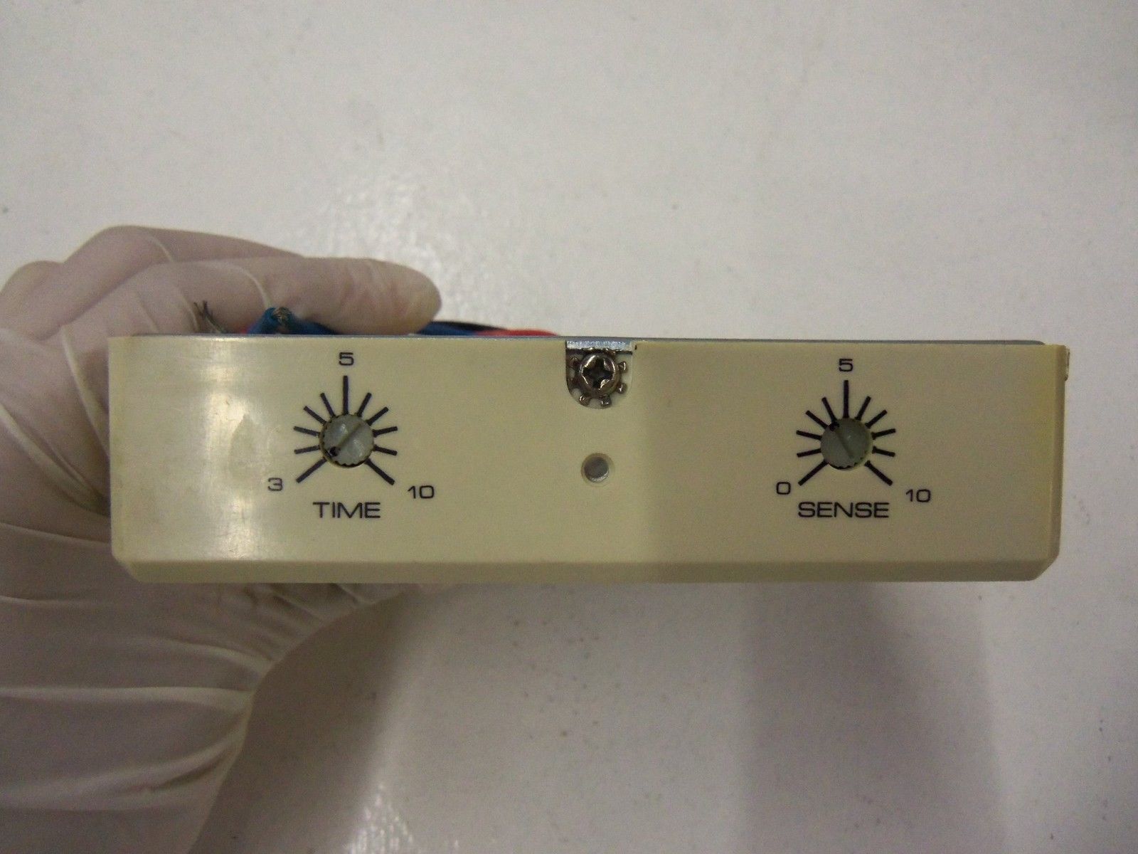 THE WATT WATCHER W-1000 CEILING MOUNT SENSOR *USED*