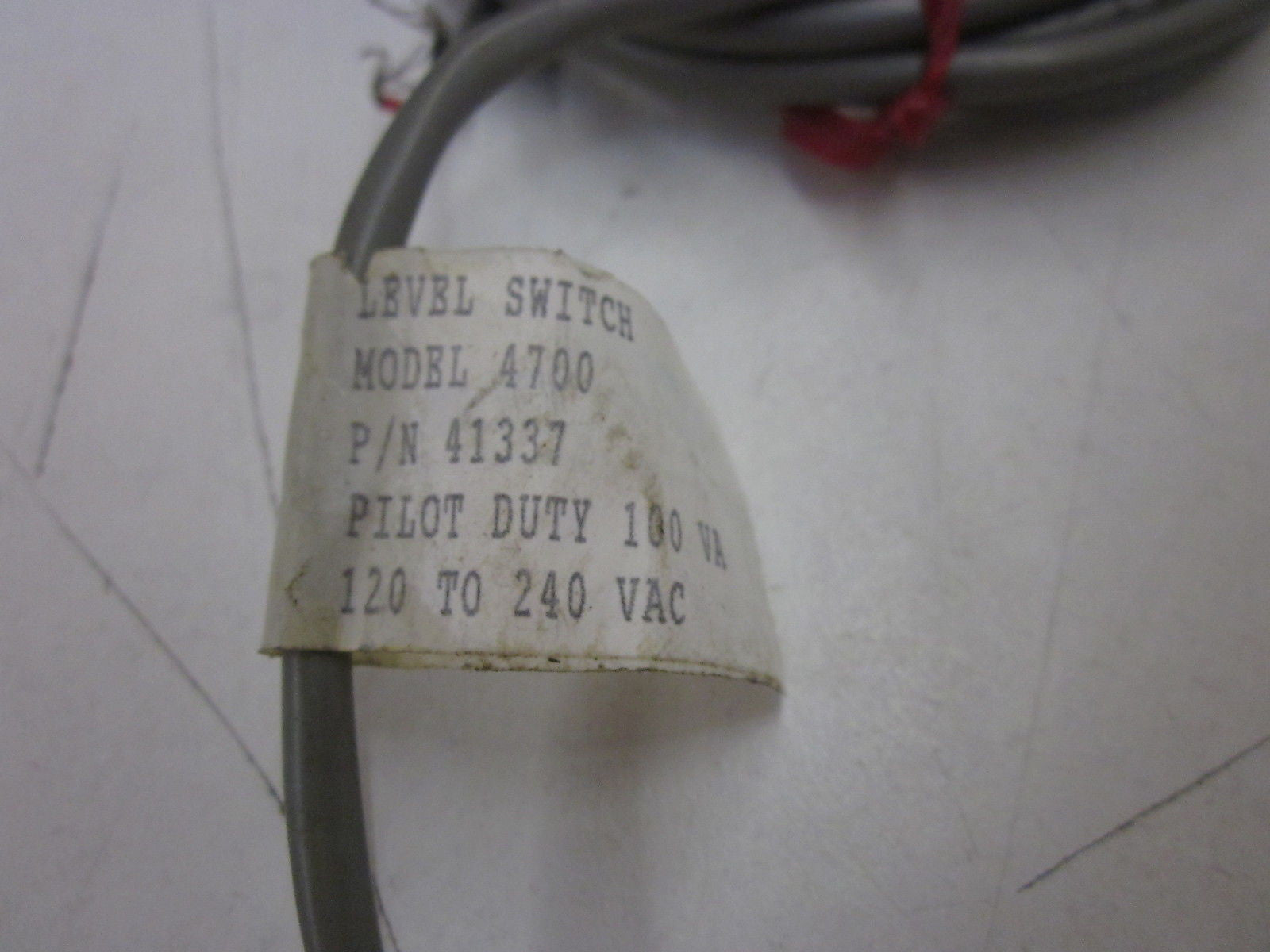 THOMAS PRODUCTS 41337 *USED*
