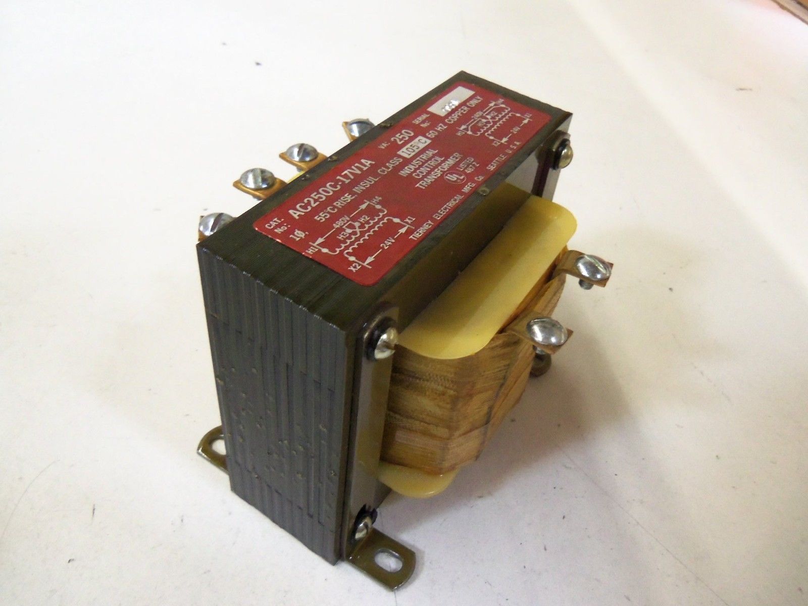 TIERNEY ELECTRICAL AC250C-17V1A *NEW IN BOX*