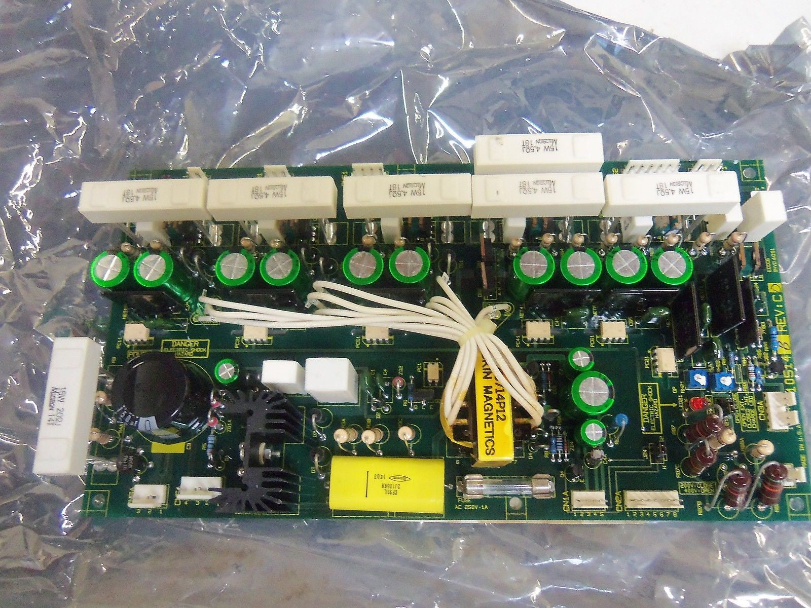 TOSHIBA 10514BCD DRIVE BOARD *NEW NO BOX*