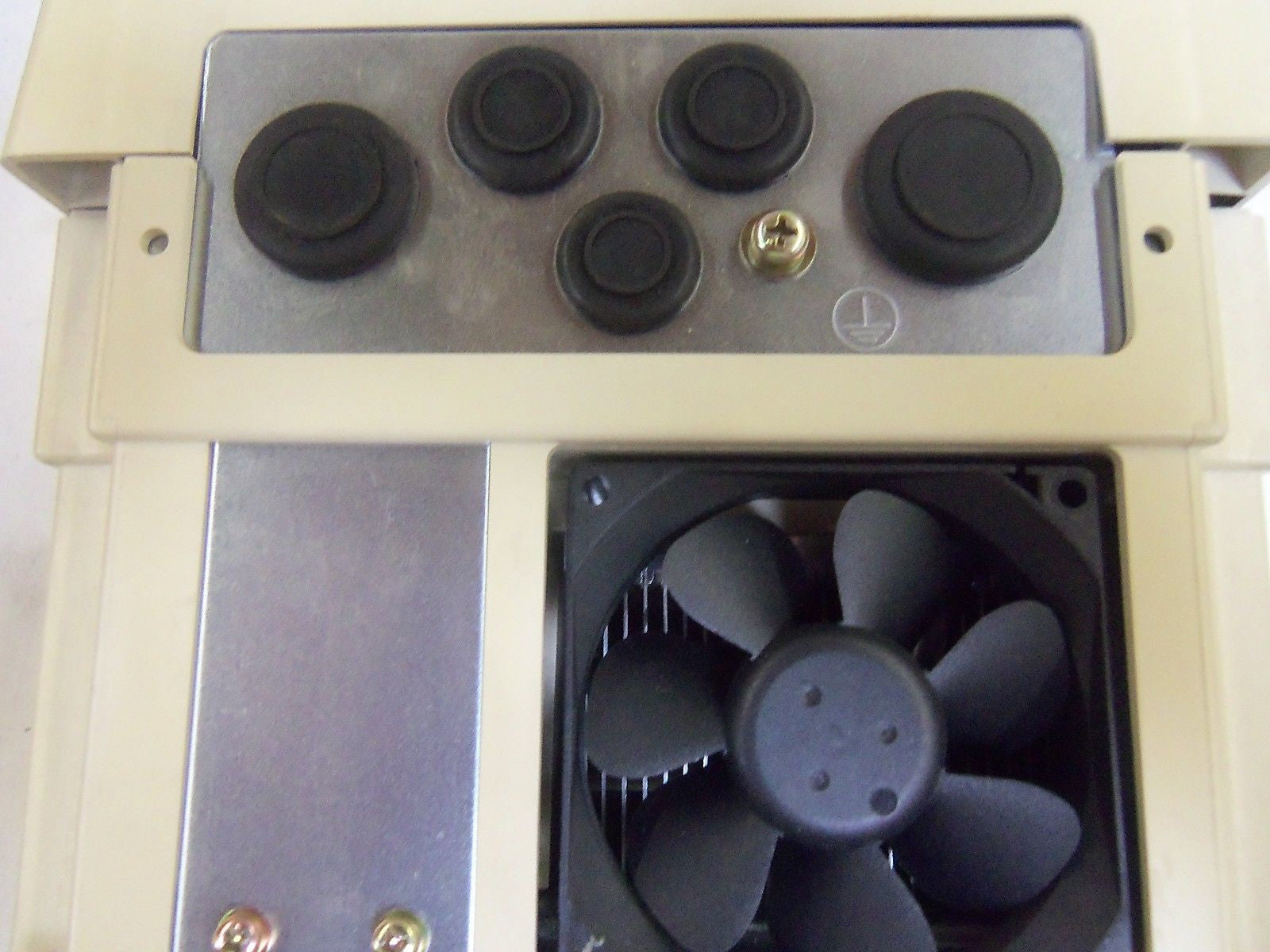 TOSHIBA VFS7-4075UPLH *NEW NO BOX*