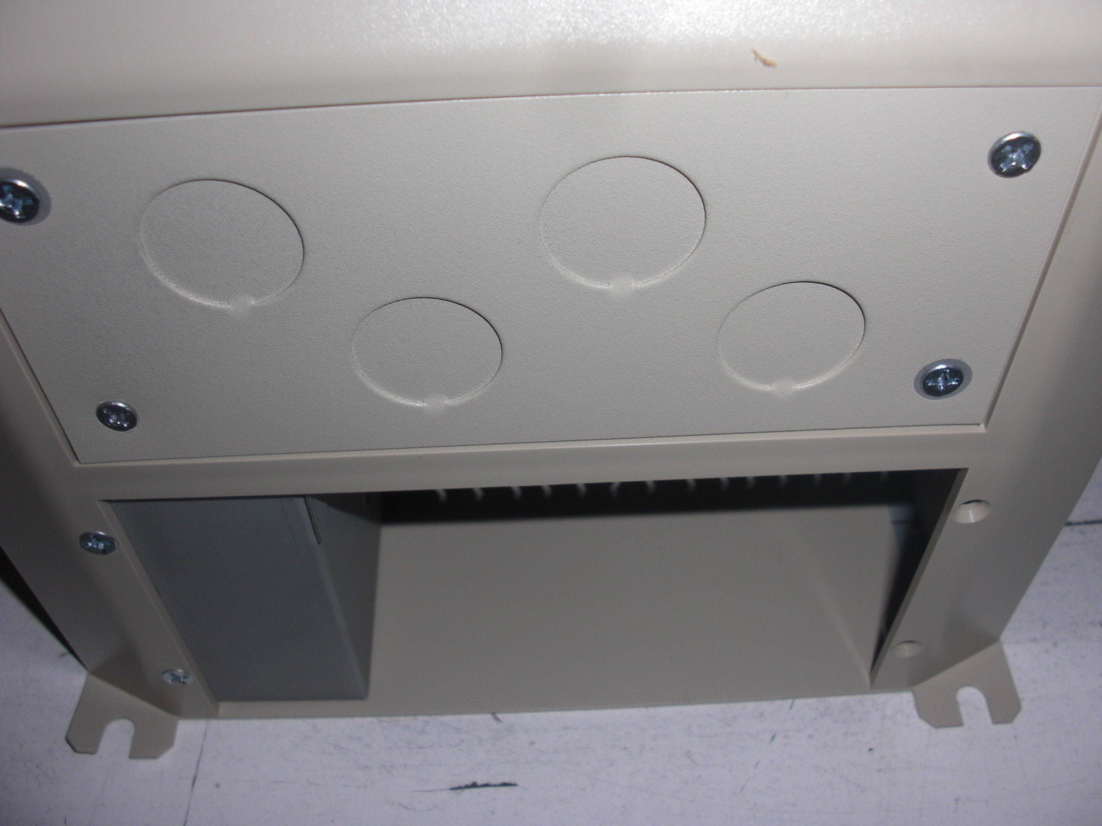 TOSHIBA VT130G3U4015 *NEW IN THE BOX*