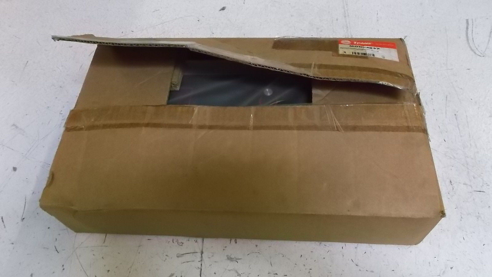 TRANE X13650401-10 CONTROL CIRCUIT BOARD *NEW IN BOX*