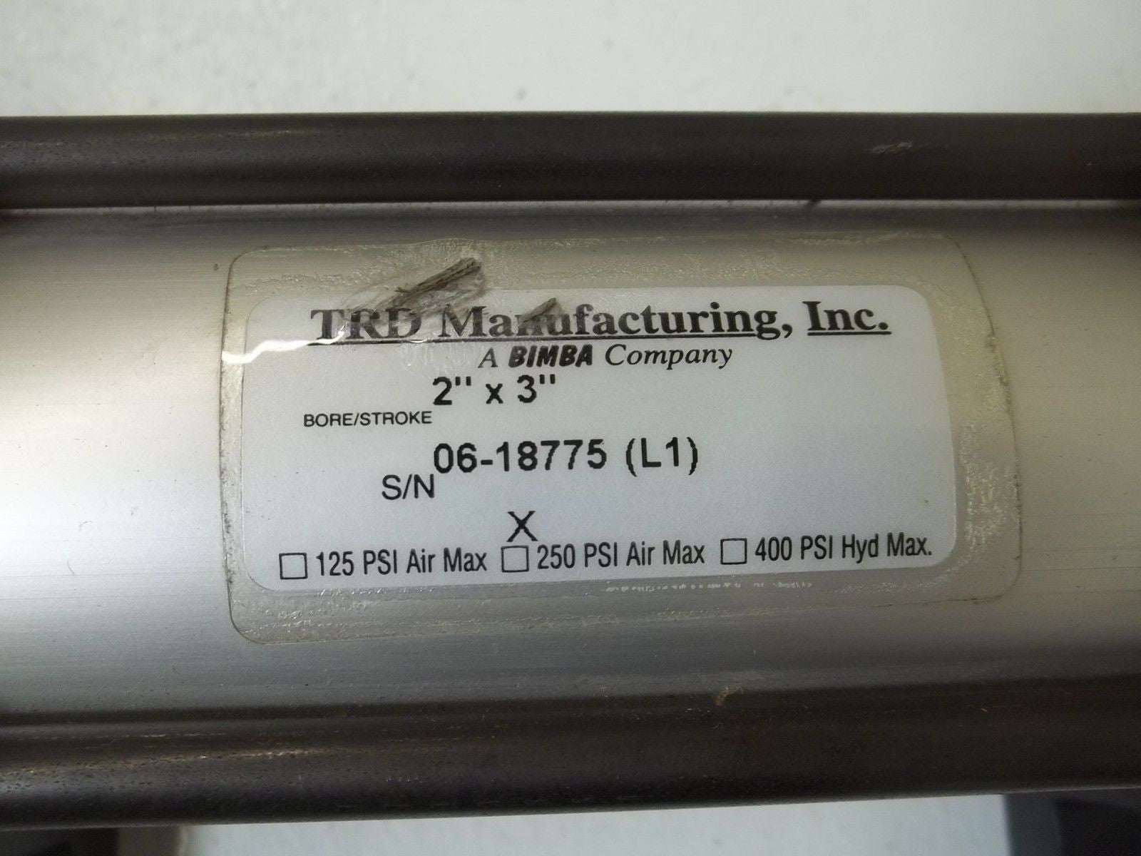 TRD MANUFACTURING, INC. 06-18775(L1) 2"X3"  PNEUMATIC CYLINDER *USED*