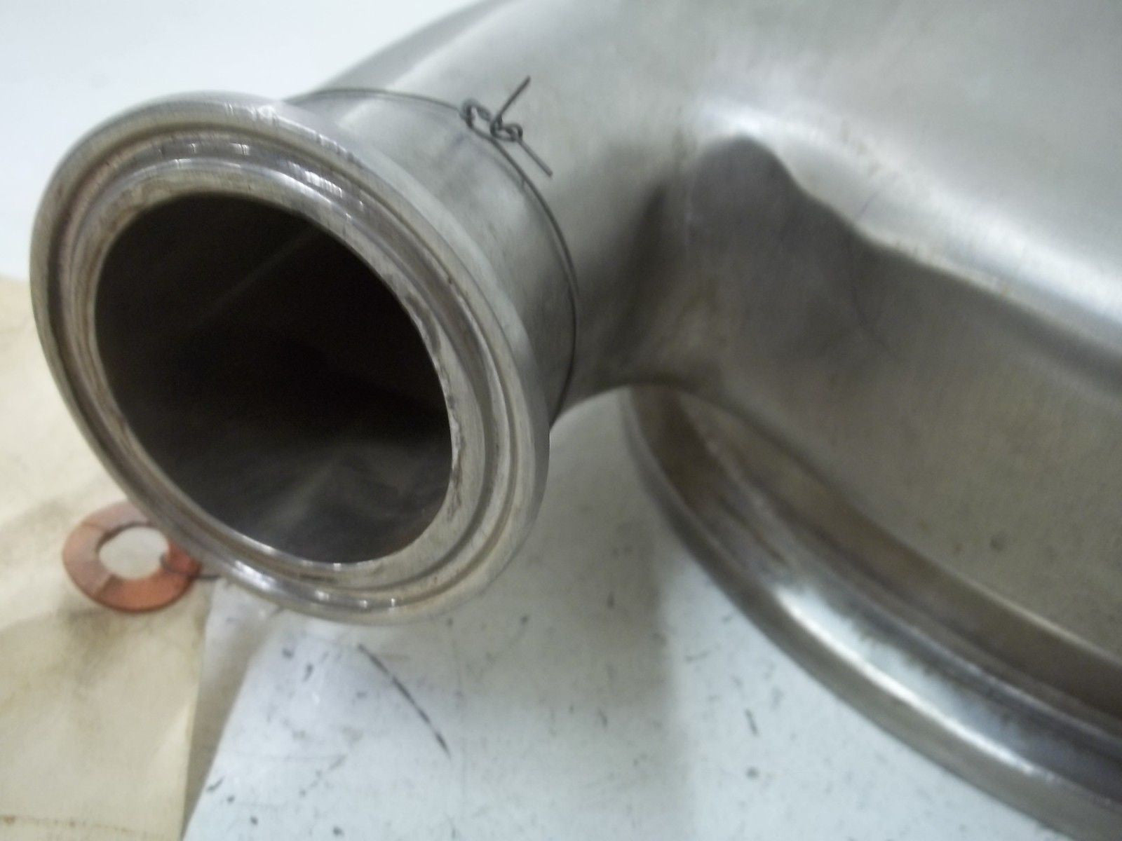 TRI-CLOVER S216M-01C-316L CASING, 316L SS SANITARY *NEW NO BOX*