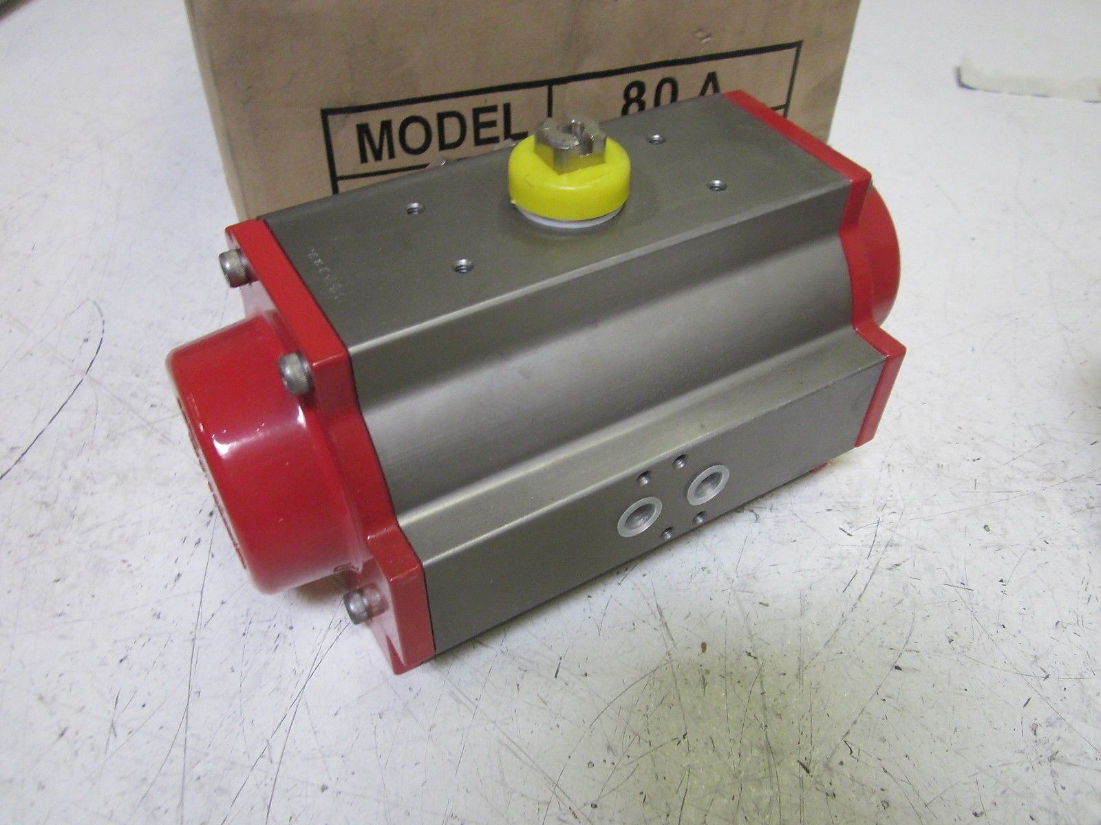 TRIAD CONTROLS 2R80DA ACTUATOR 150PSI *NEW IN BOX*