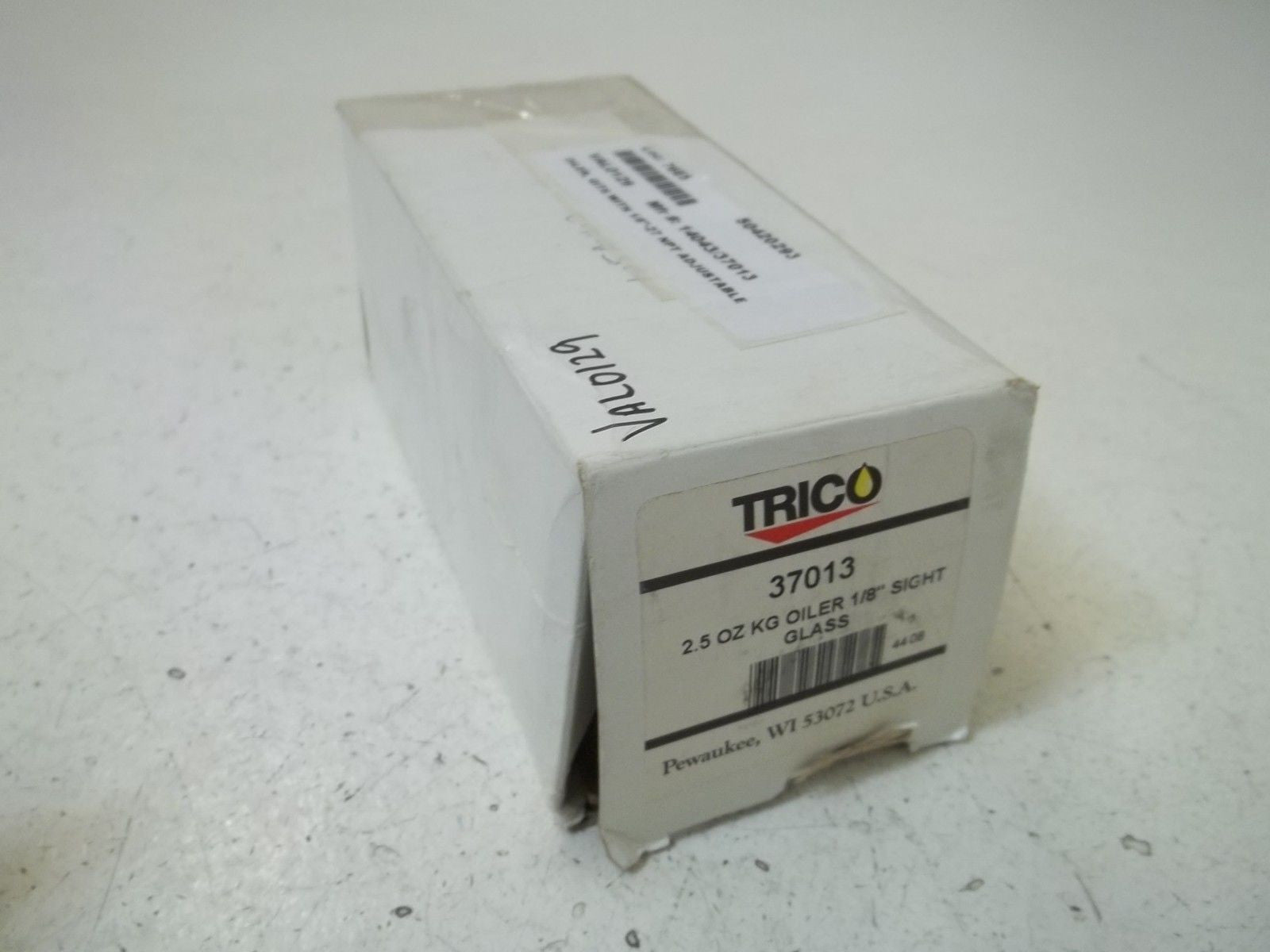 TRICO 37013 2.5 OZ KG OILER 1/8" SIGHT GLASS *NEW IN BOX*