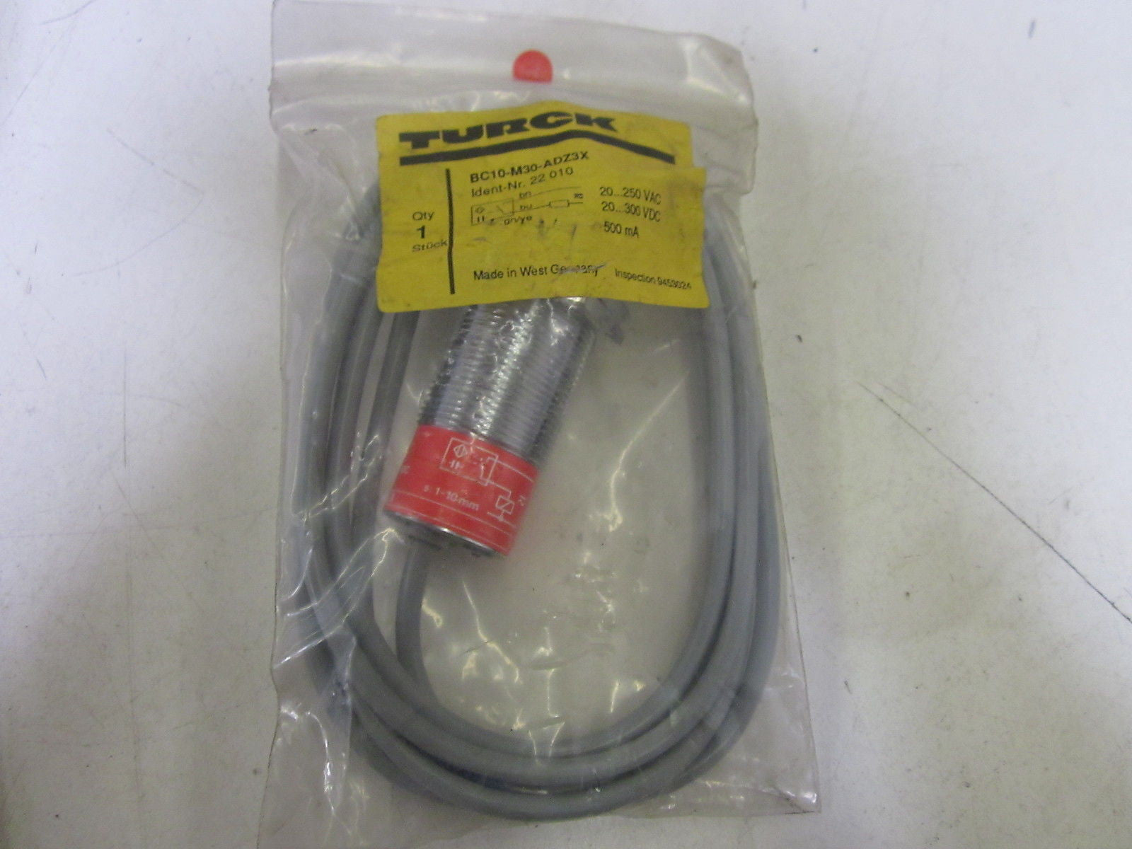 TURCK BC10-M30-ADZ3X PROXIMITY SWITCH SENSOR 22010 *NEW NO BOX*