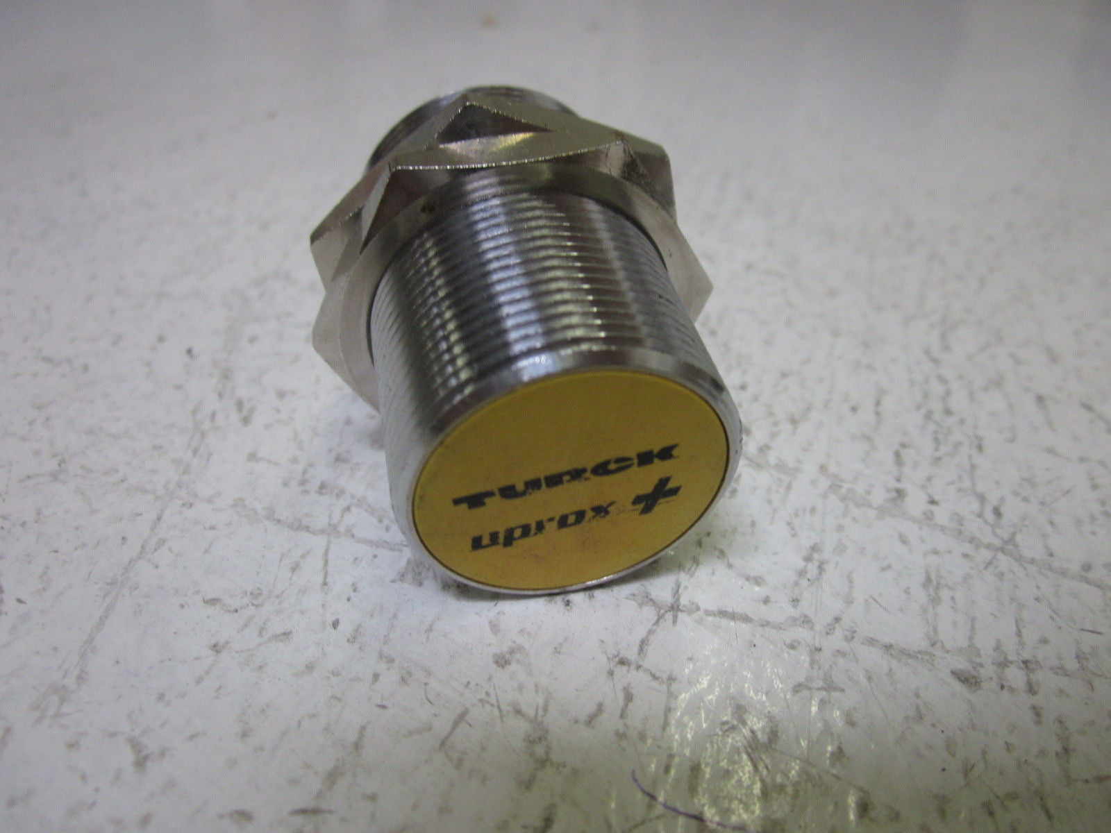 TURCK BI15RU-M30-AP6X-H1141 *NEW NO BOX*