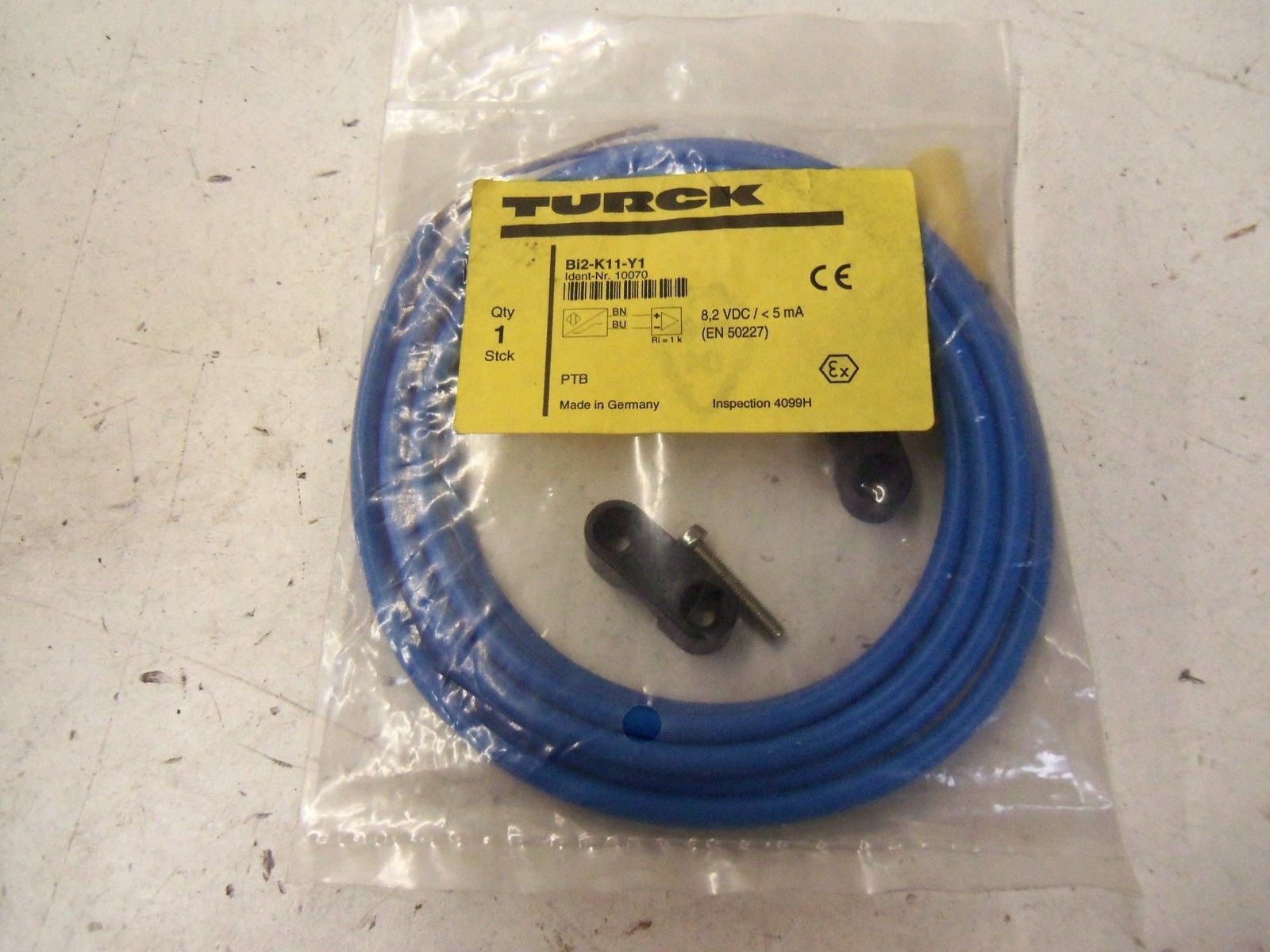 TURCK Bi2-K11-Y1 *NEW IN FACTORY BAG*