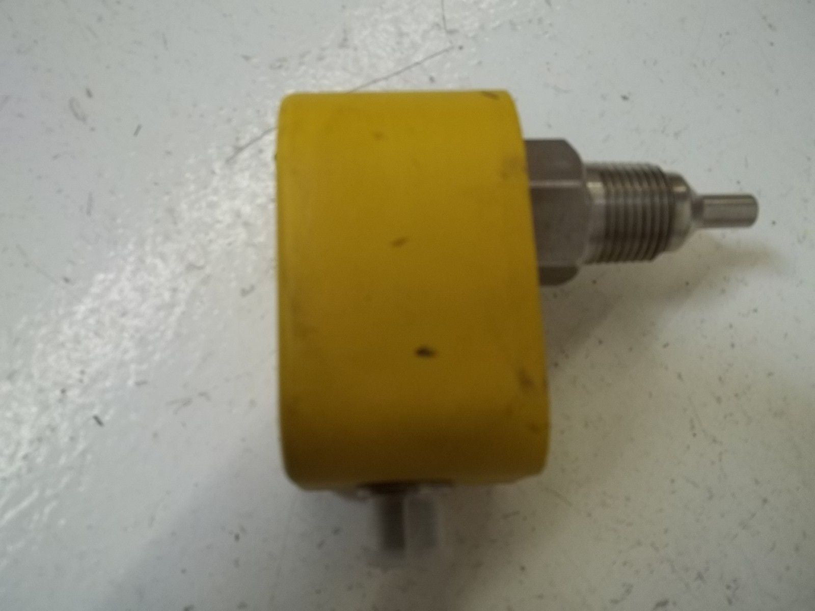 TURCK FCS-N1/2A4P-ARX-B3151 *USED*