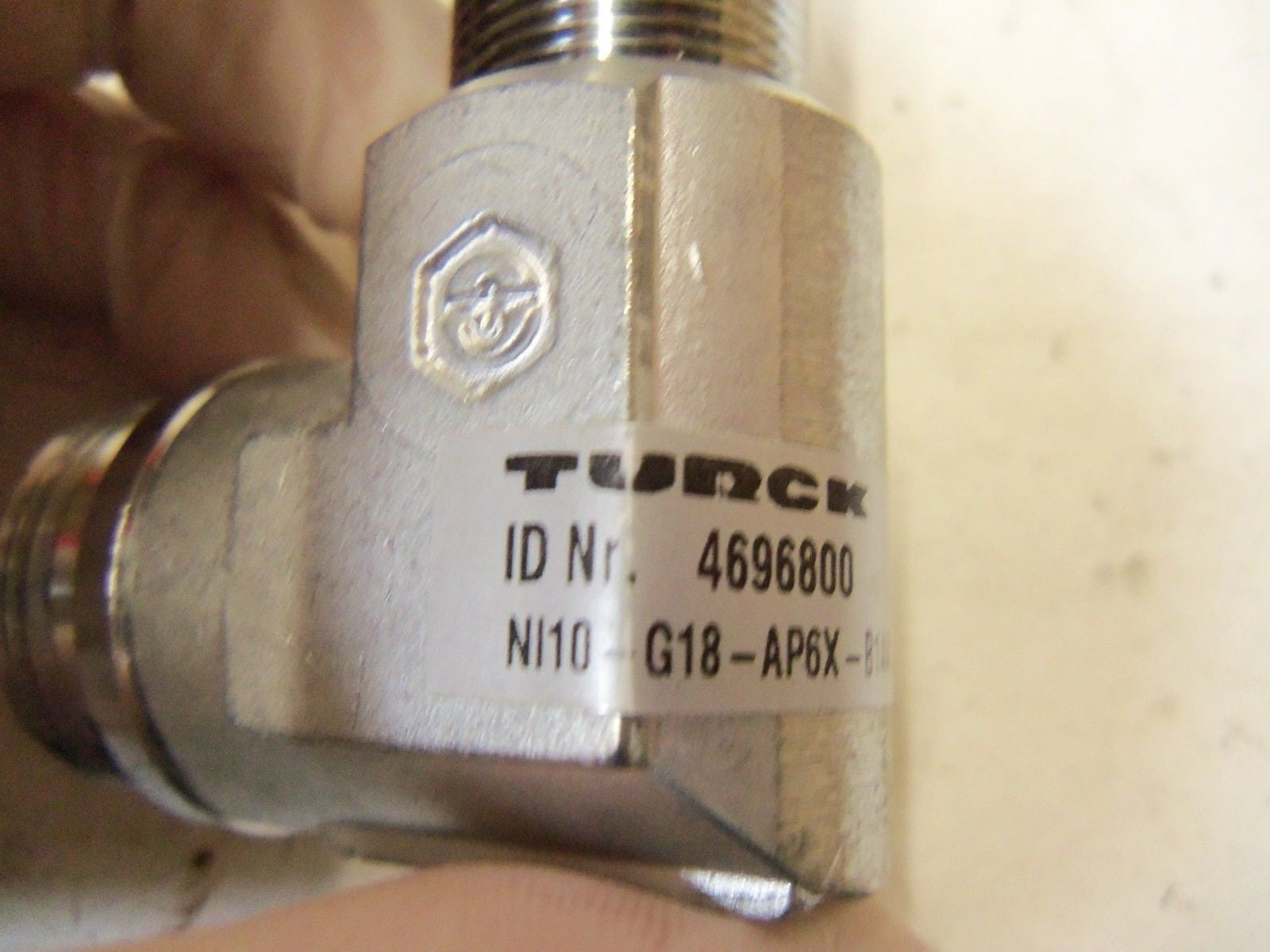 TURCK NI10-G18-AP6X-B1441 40MM *USED*