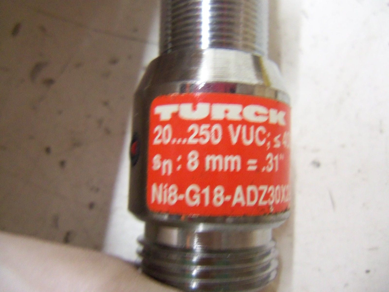 TURCK Ni8-G18-ADZ30X2-B1331/S34 *NEW NO BOX*