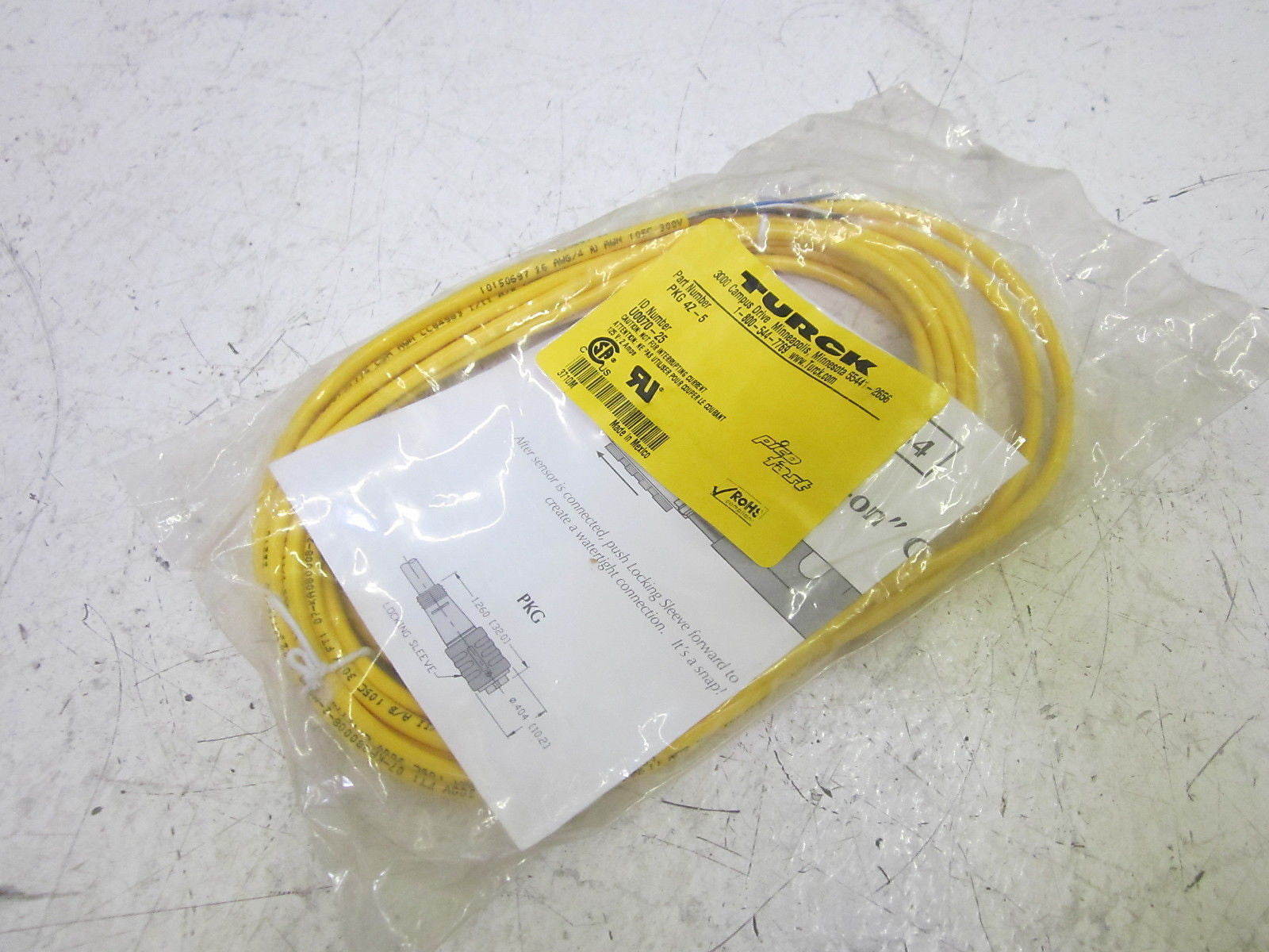 TURCK PKG 4Z-5 MOLDED CORDSET *NEW IN A FACTORY BAG*