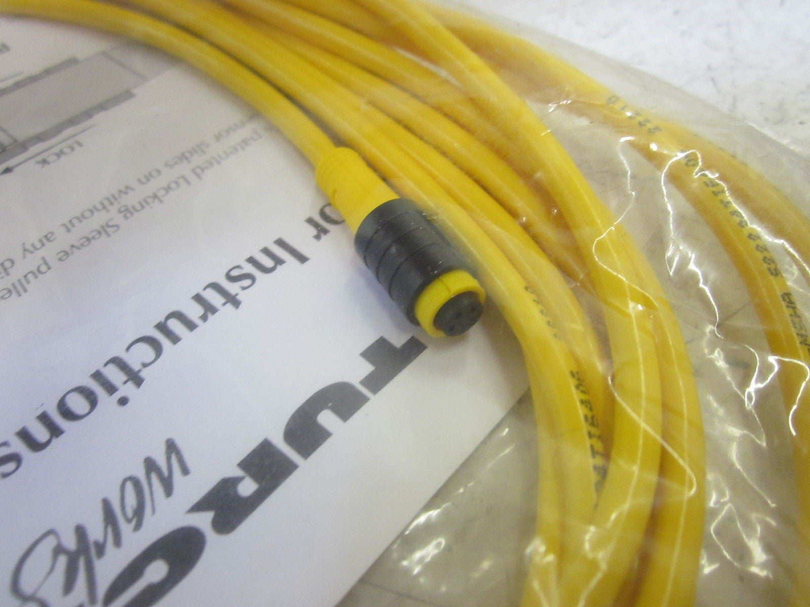 TURCK PKG 4Z-5 MOLDED CORDSET *NEW IN A FACTORY BAG*