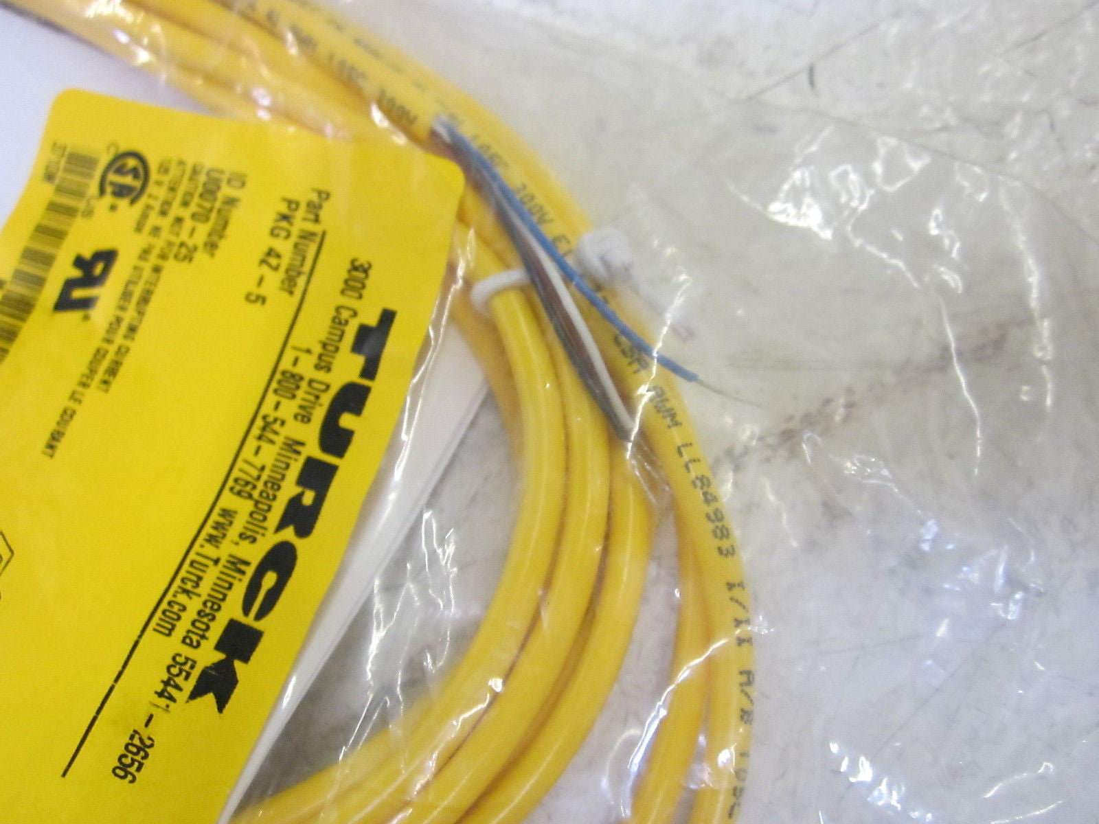 TURCK PKG 4Z-5 MOLDED CORDSET *NEW IN A FACTORY BAG*